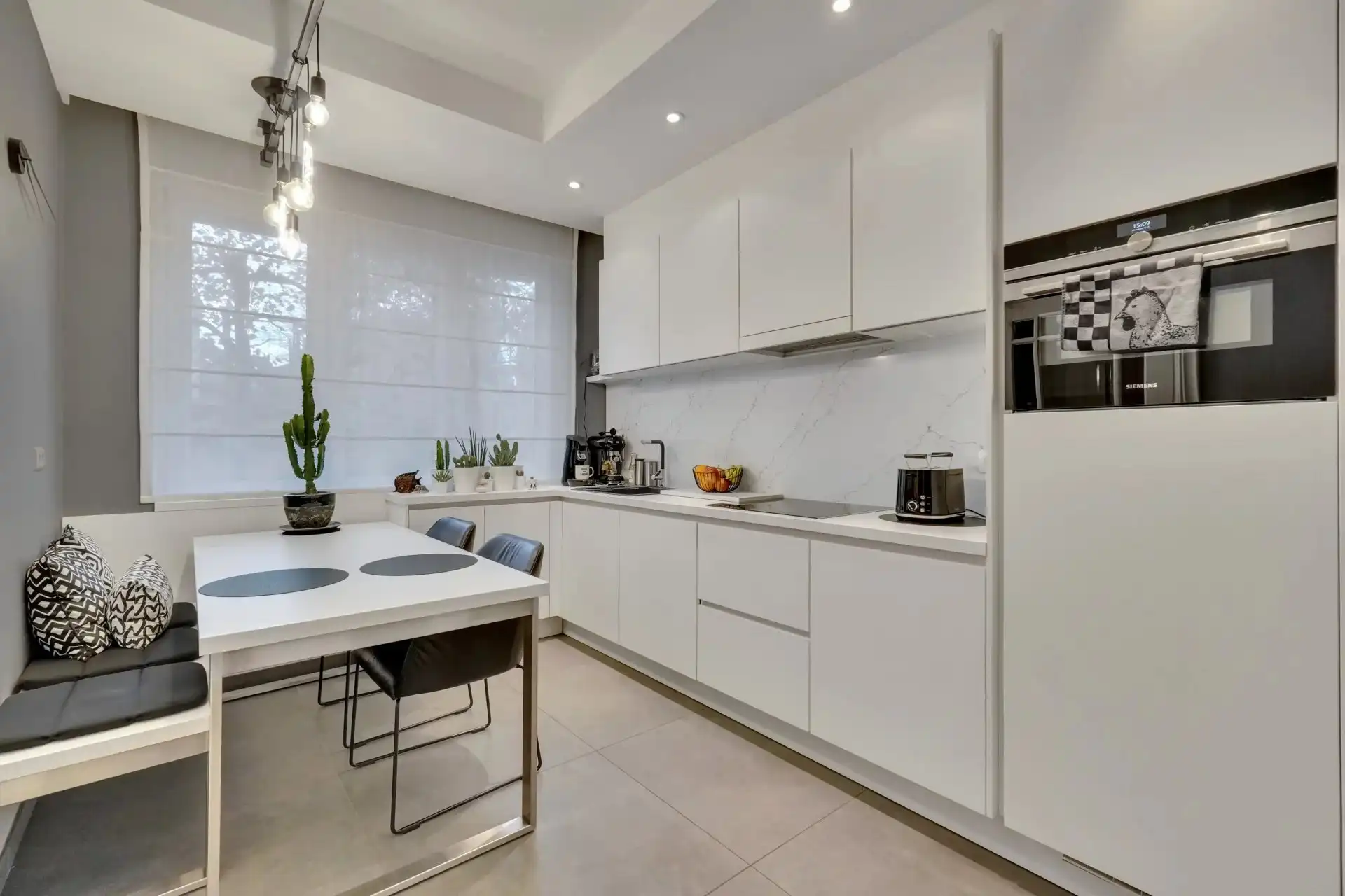 Art-deco stadswoning met ideale ligging foto 10