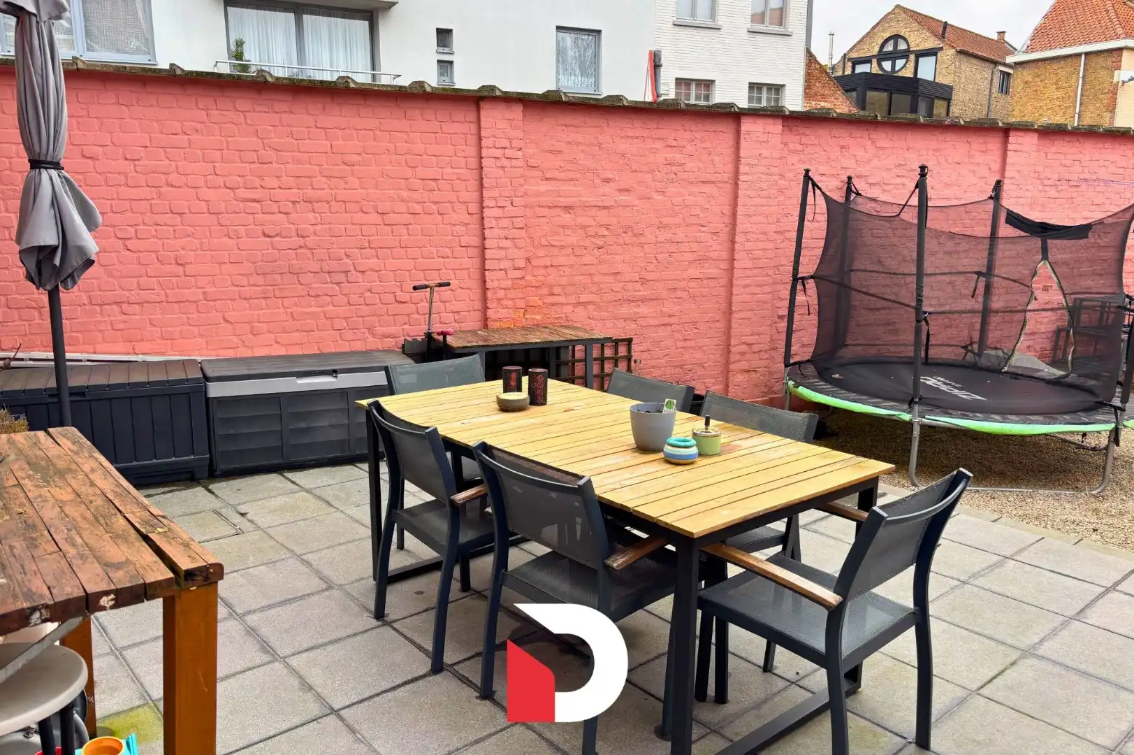 Modern appartement met 2 slaapkamers en ruim  terras foto 9