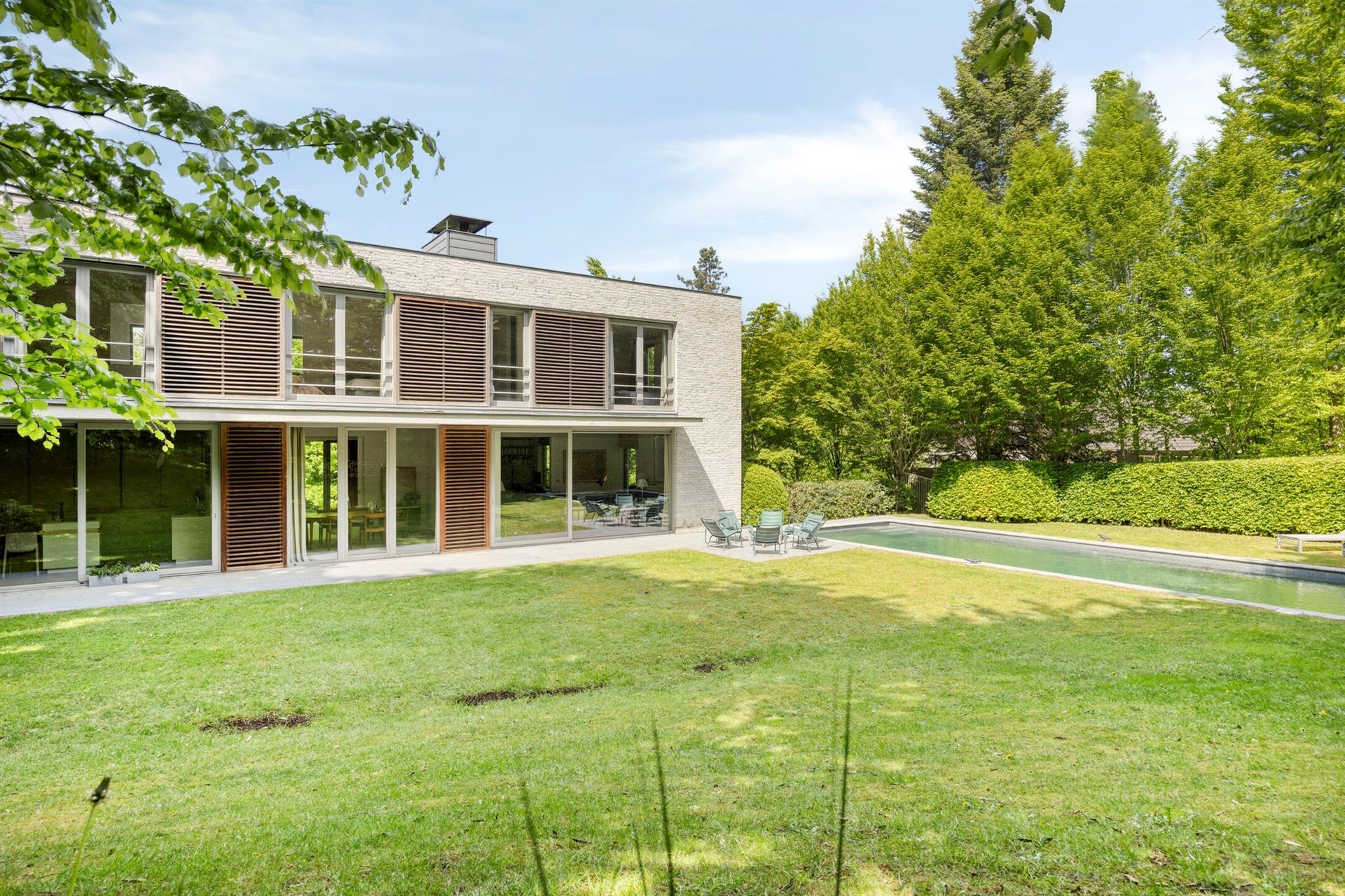 Prachtige moderne villa op ruim perceel foto 40