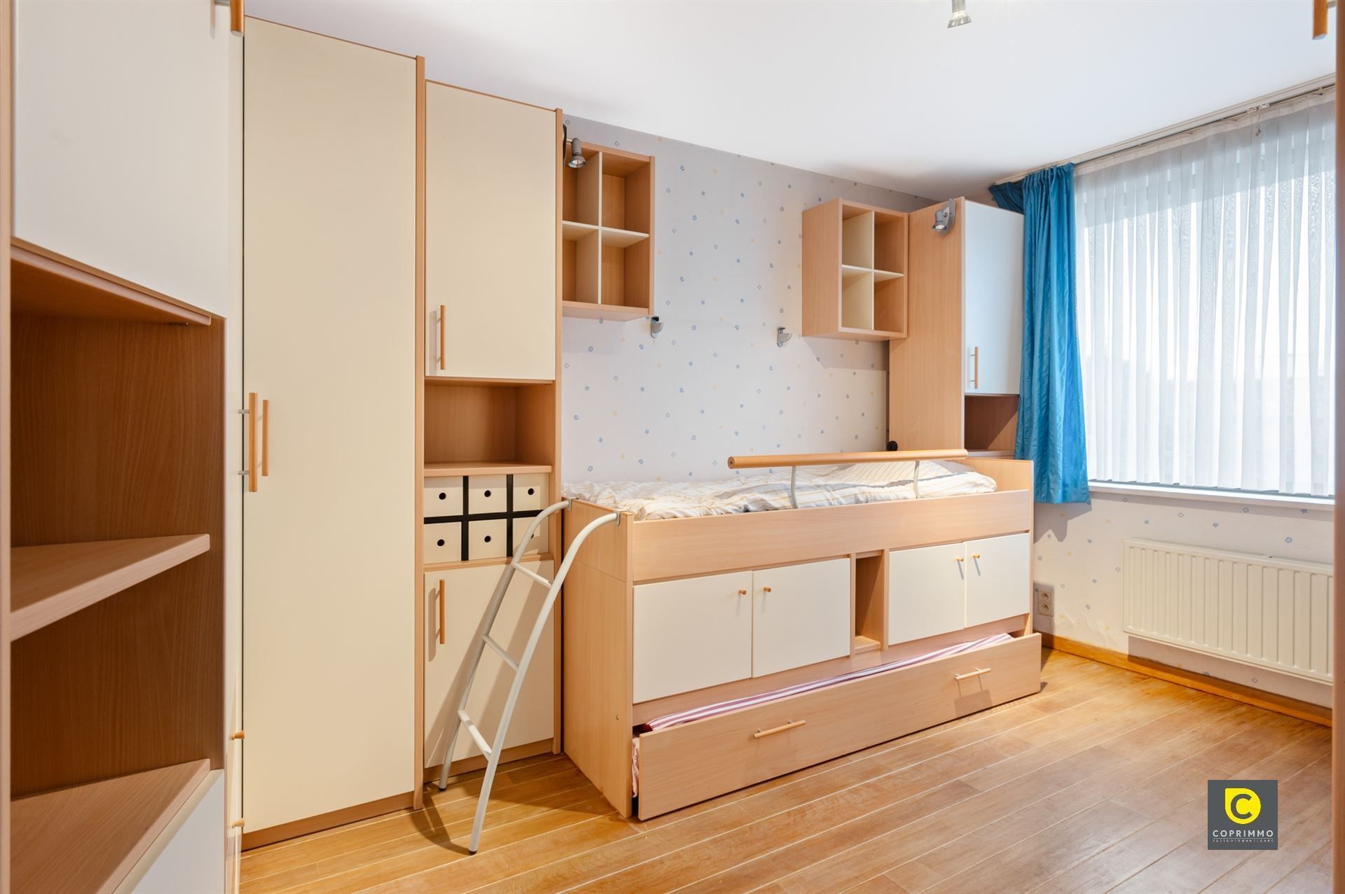 Ruime woning + praktijkruimte  foto 30