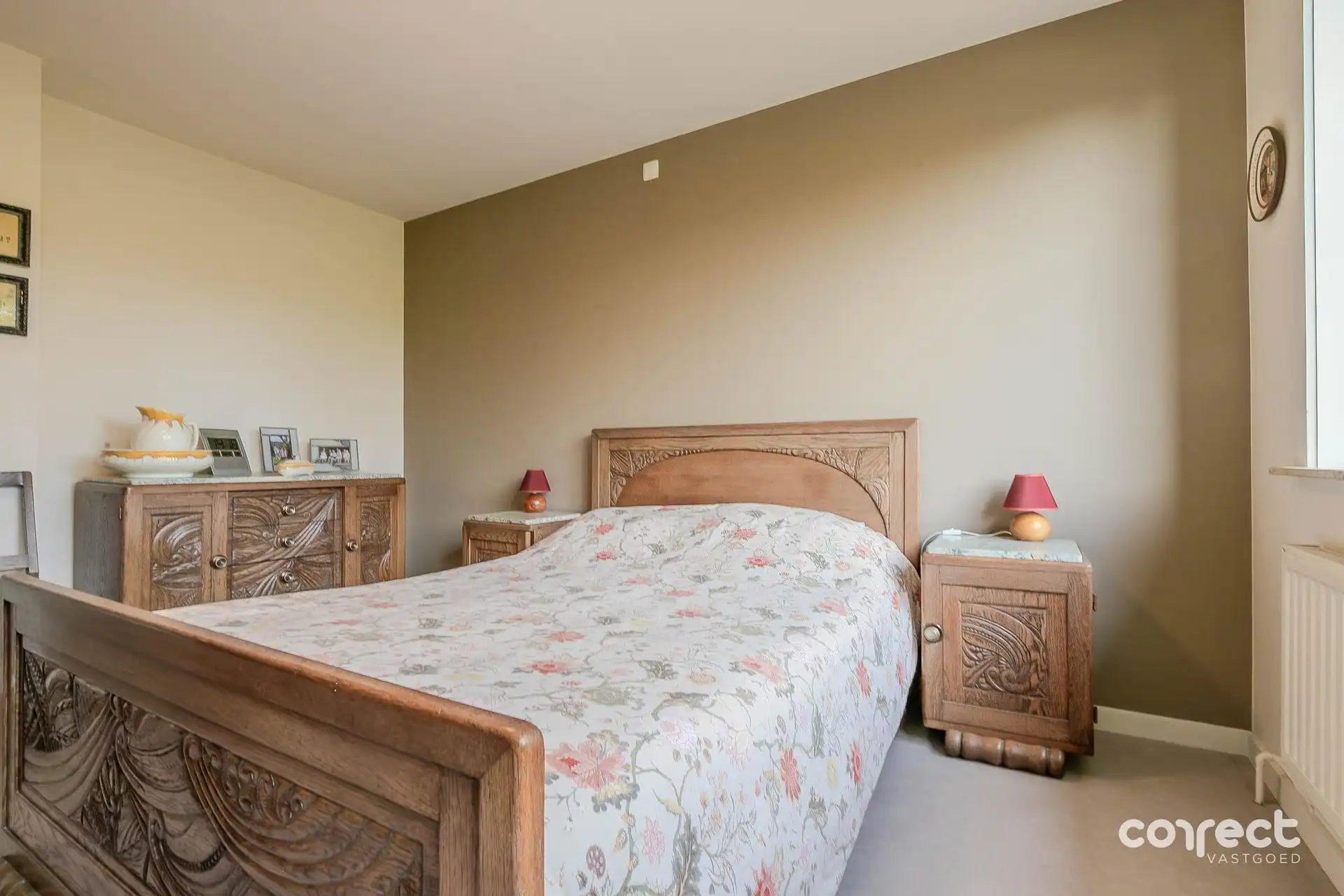 Goed onderhouden hoekwoning op een rustige, centrale ligging met prachtige tuin en ruim bijgebouw. foto 7