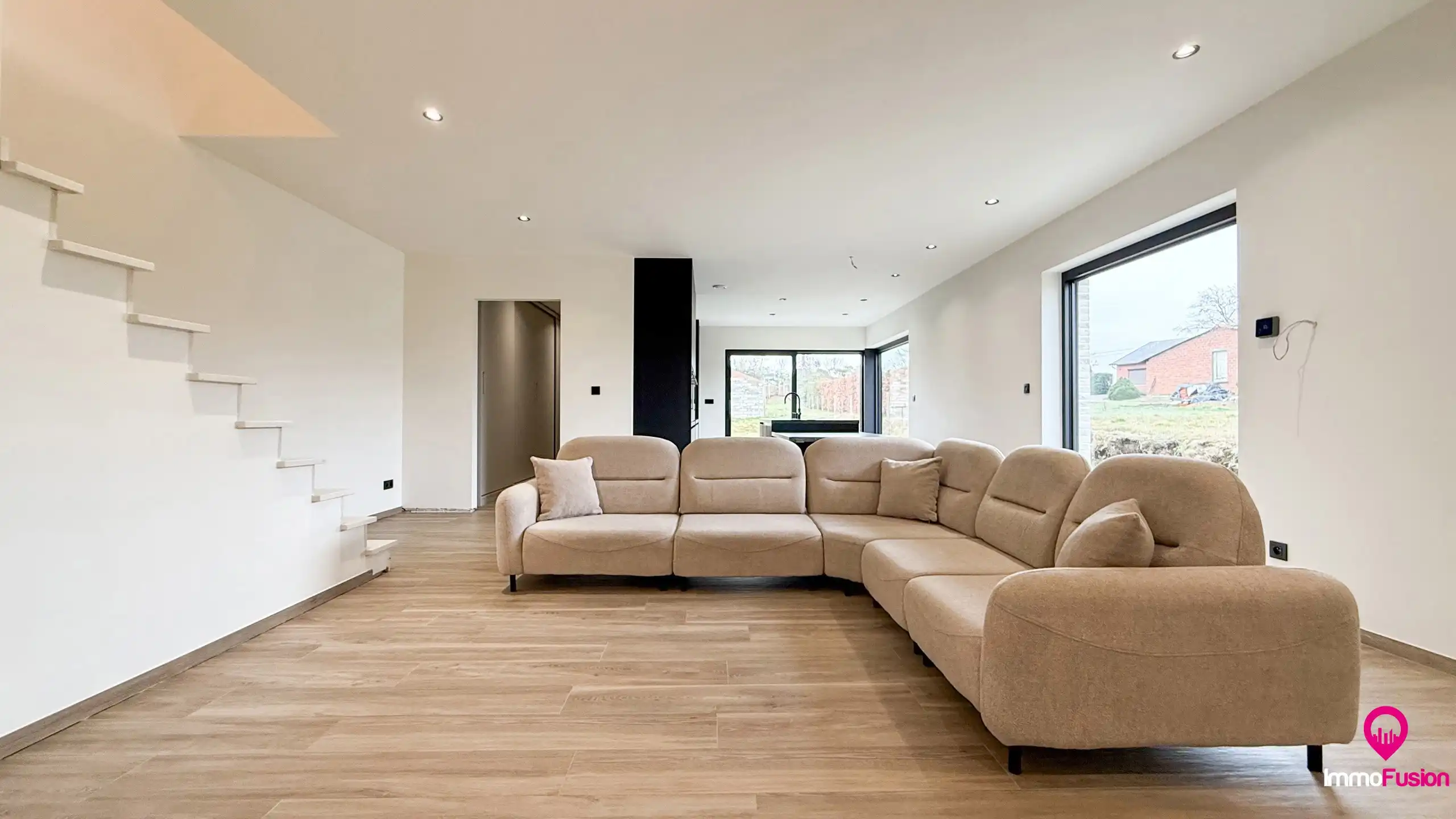 Modern en instapklaar nieuwbouwwoning met 3slpks in Paal! foto 3
