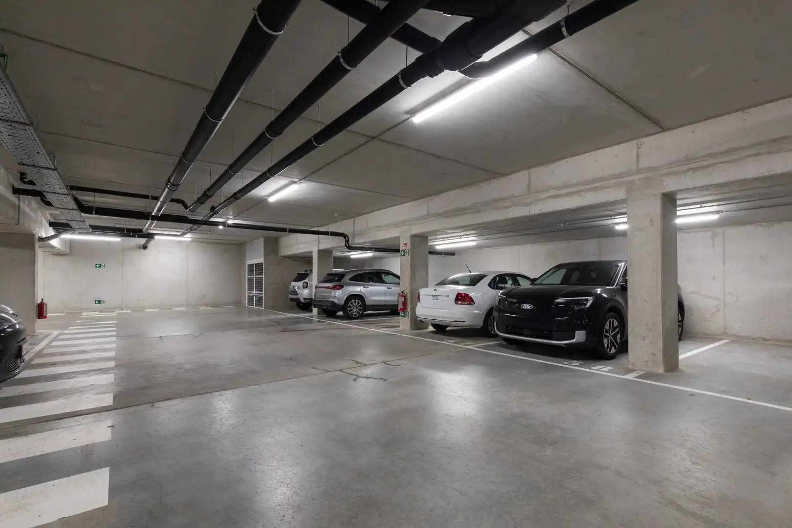 Zeer recent woon- of investeringsappartement foto 18