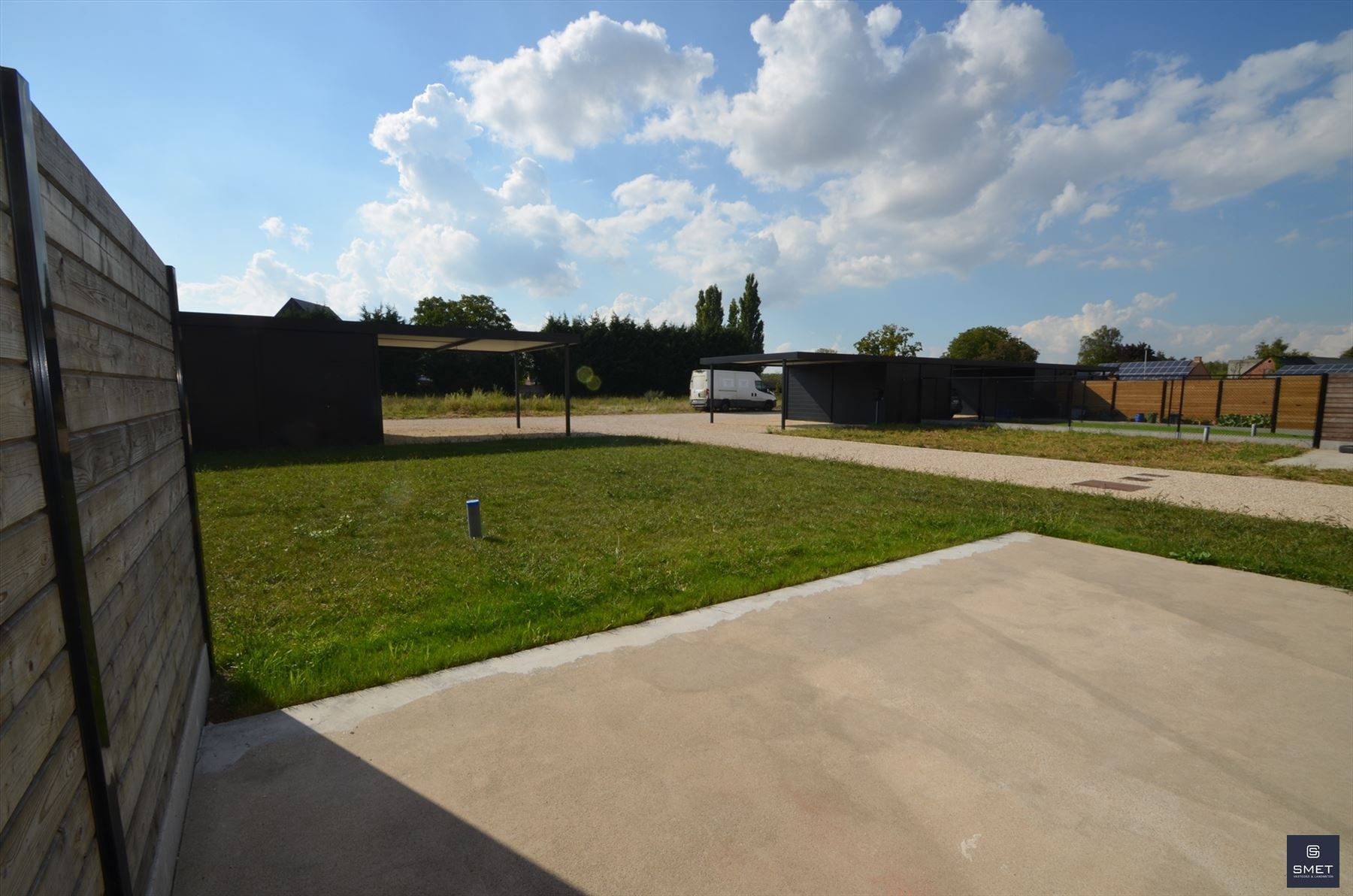 Halfopen nieuwbouw woning foto 15