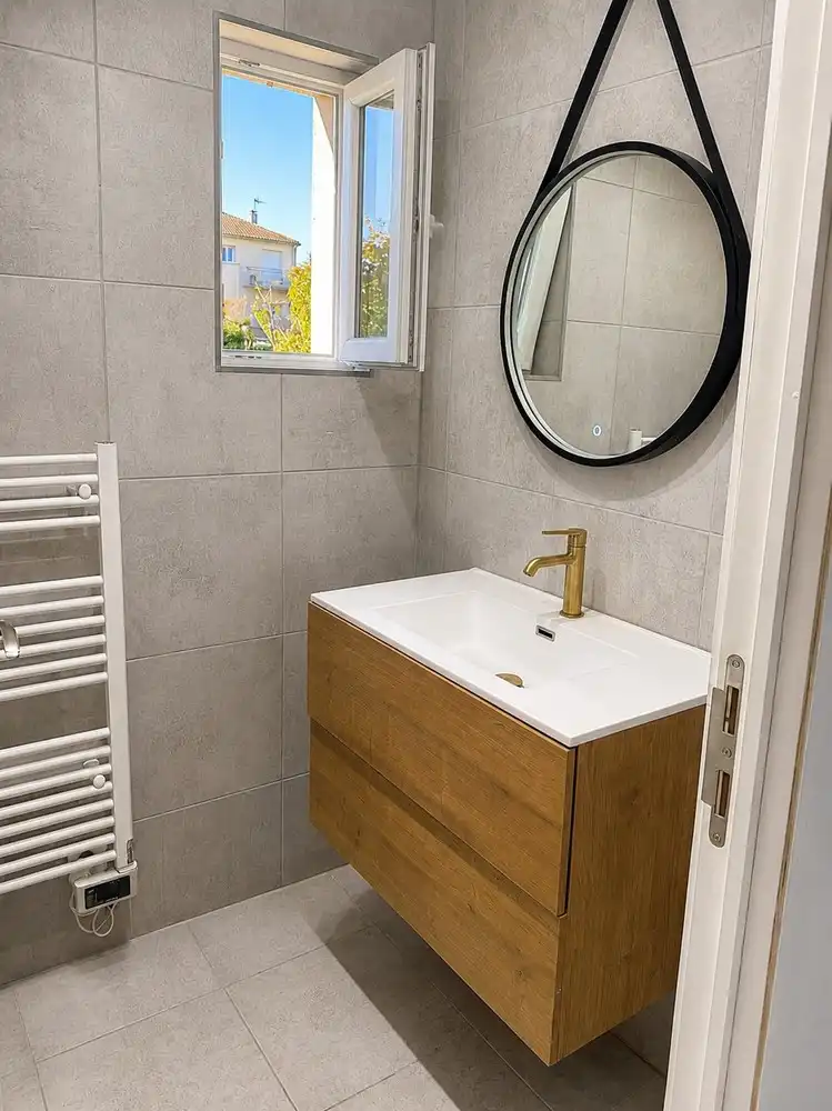 Gerenoveerde woning met 4 slaapkamers en praktijkruimte foto 9