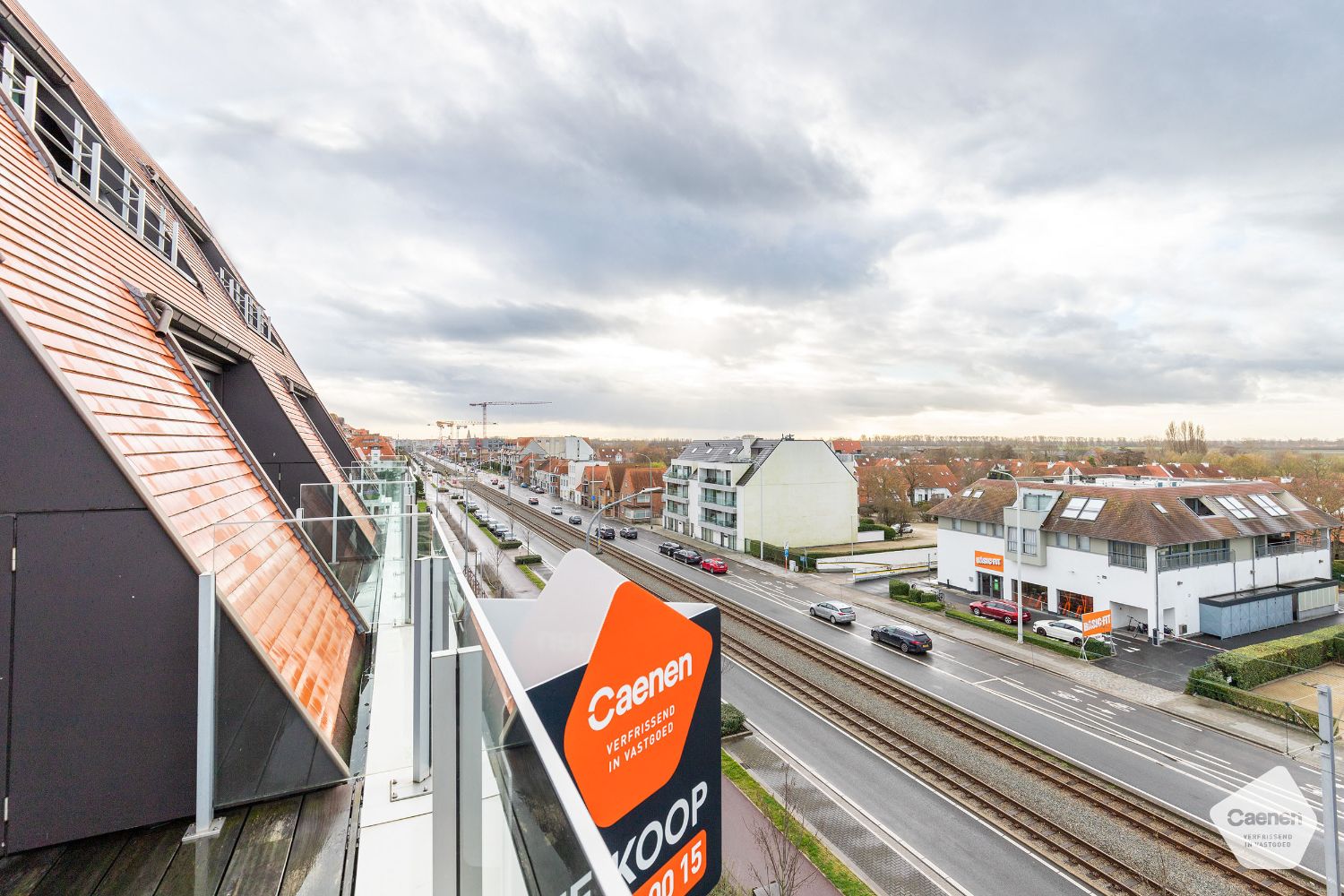 Fantastisch afgewerkt appartement met zéér groot terras foto 15