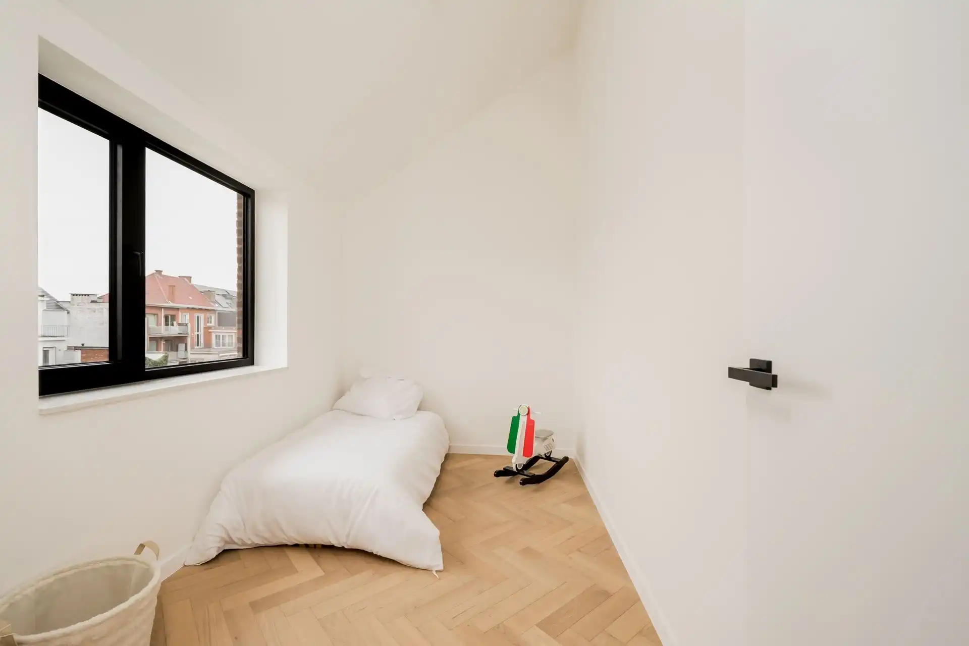 WONEN MET WOW-GEVOEL IN NIEUWBOUW MET 4 SLPKS. foto 16