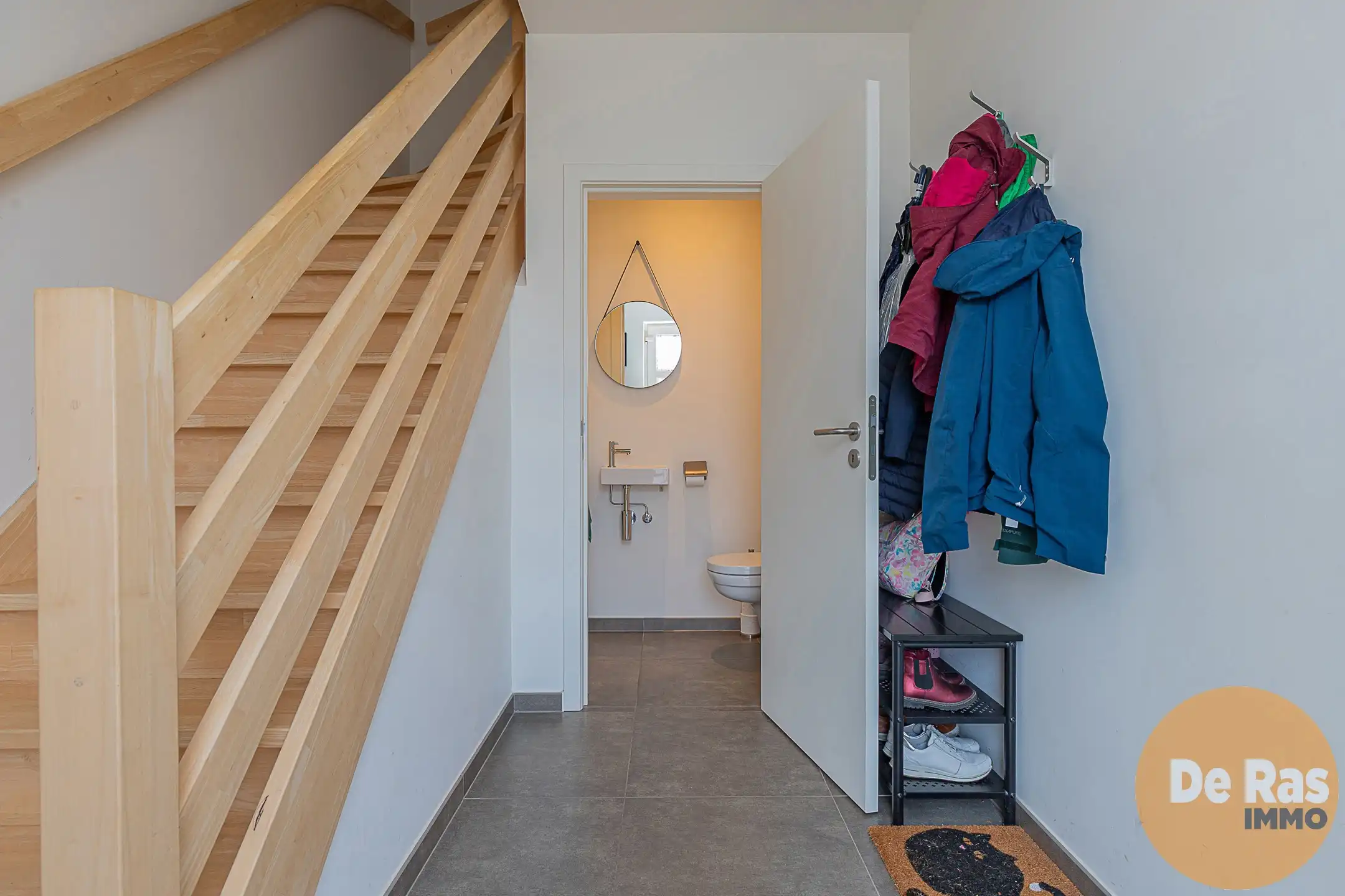 WETTEREN -Recente woning met 3 kamers in rustige verkaveling foto 2