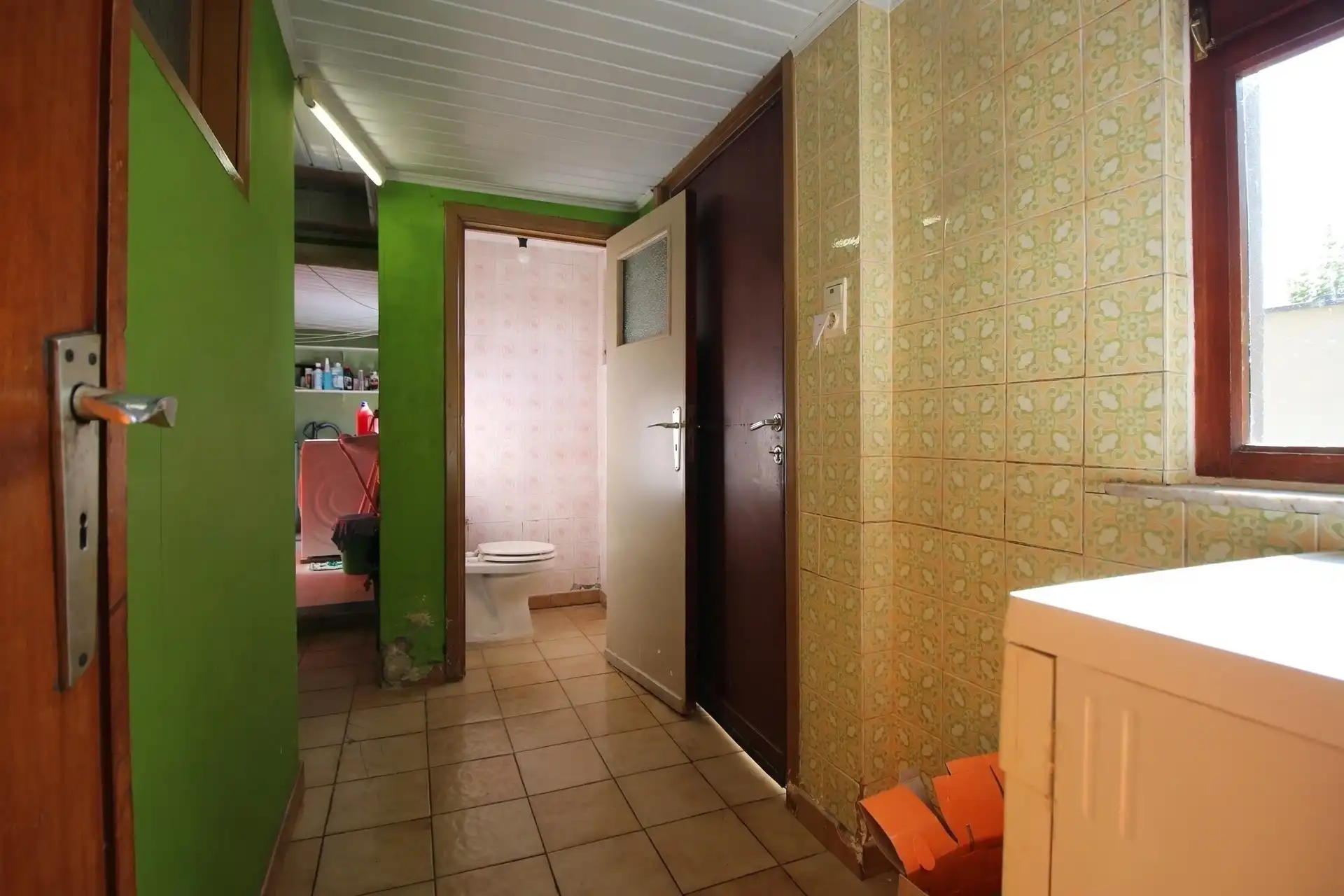 Karaktervolle te renoveren burgerwoning foto 8