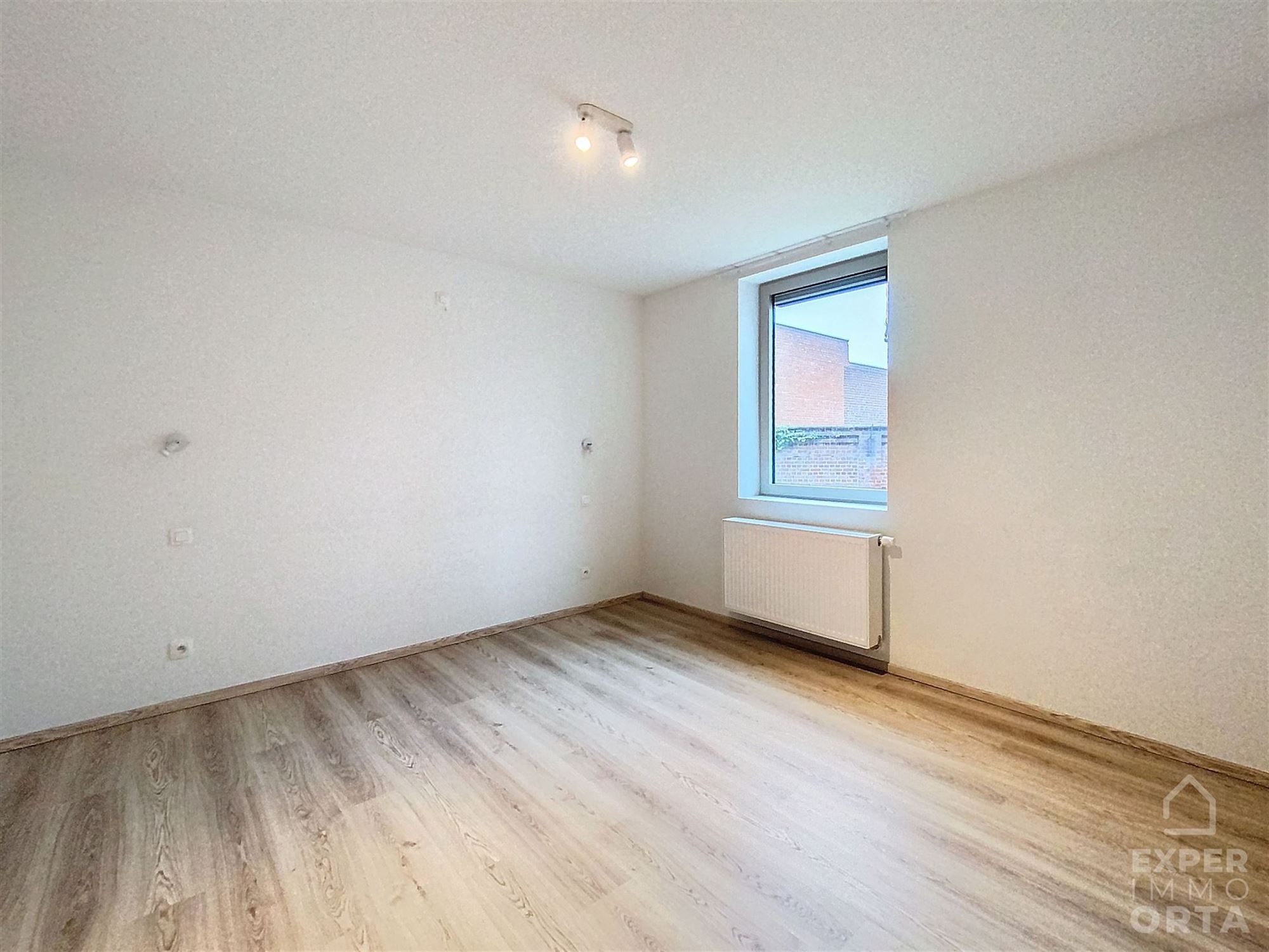 Appartement met 1 kamer en kelder foto 5