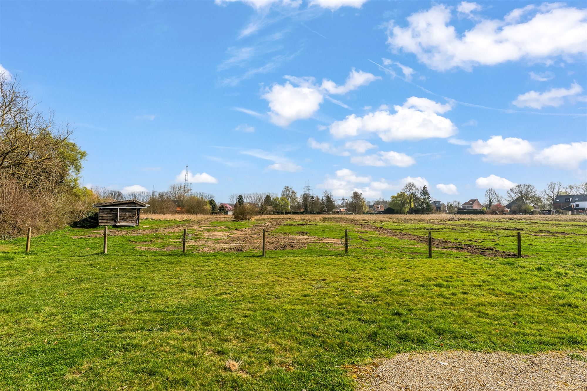KNAPPE NIEUWBOUWWONING OP ZEER GOEDE LOCATIE TE HASSELT MET ZICHT OP DE ACHTERLIGGENDE WEIDES foto 15