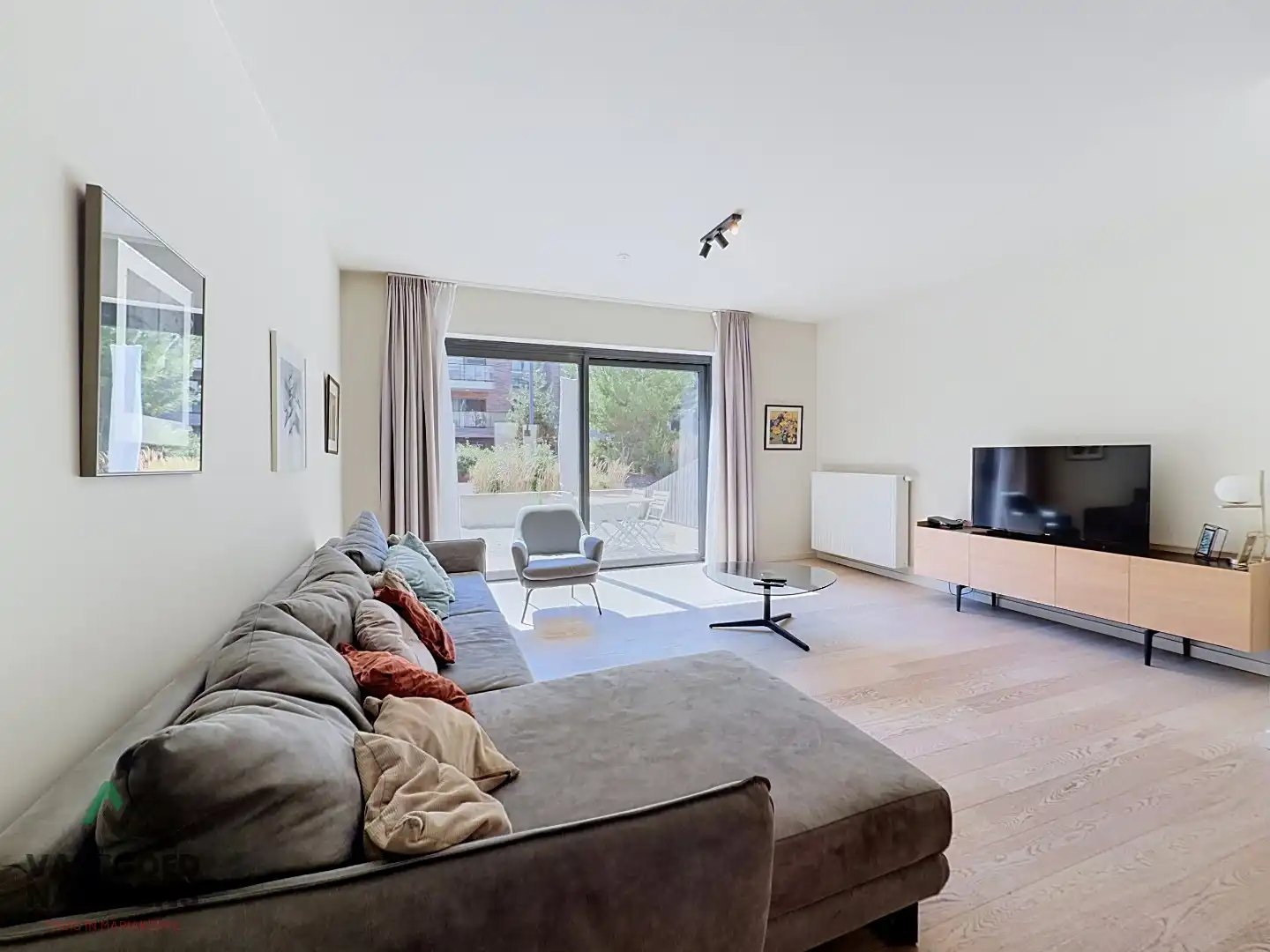 SCHITTEREND DUPLEX-APPARTEMENT – 3 SLPK – 2 BADKAMERS – ZONNIG TERRAS foto 3
