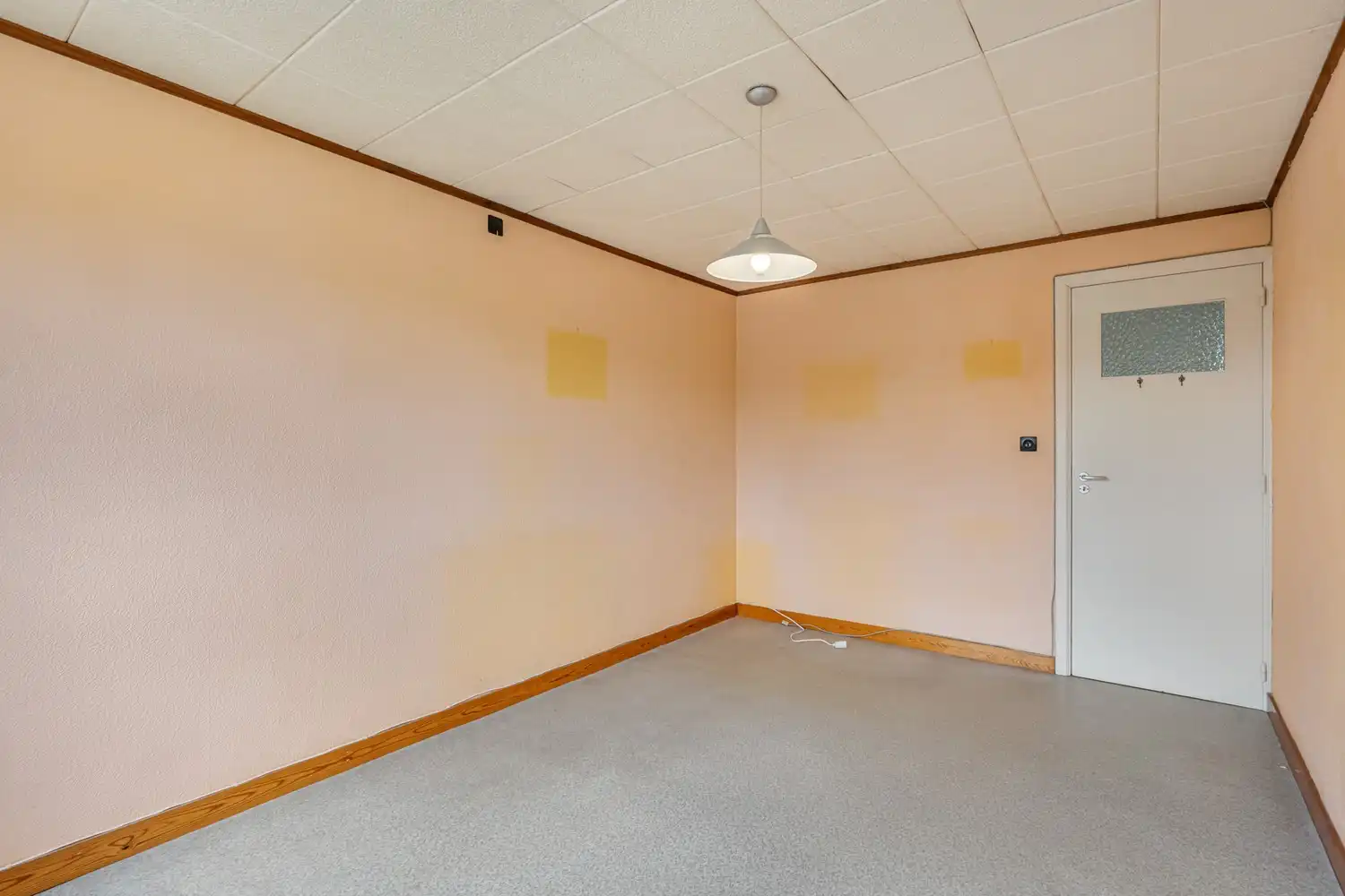 Goed gelegen woning met 4 slaapkamers, een garage en een diepe tuin in een verkeersluwe straat te Kessel-Lo! foto 15