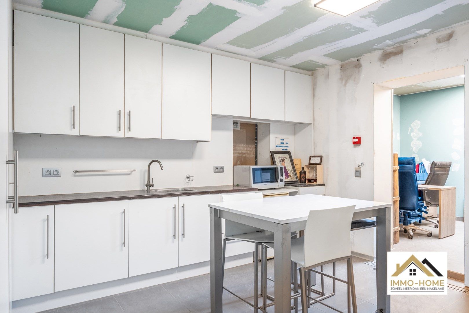 Recent gerenoveerde woning met magazijn en atelier-ruimte  foto 23