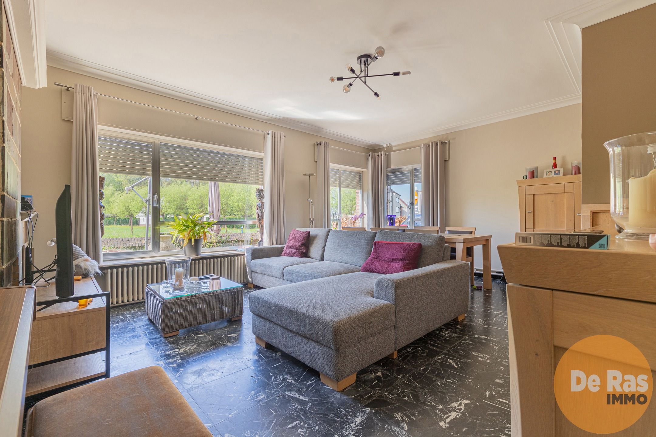 EREMBODEGEM - Ruime gezinswoning aan bosrand. foto 6