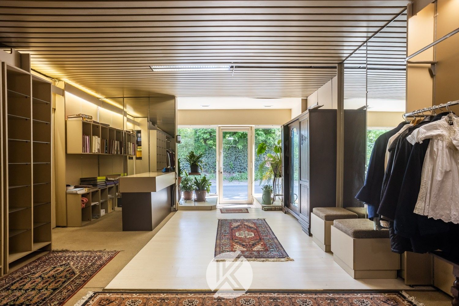 Woning op een ruim perceel met uitzicht op agrarisch gebied foto 7