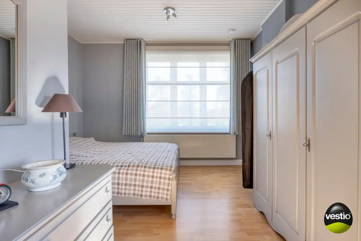 RUIME INSTAPKLARE GEZINSWONING OP 4A37CA TE MOELINGEN. foto 28