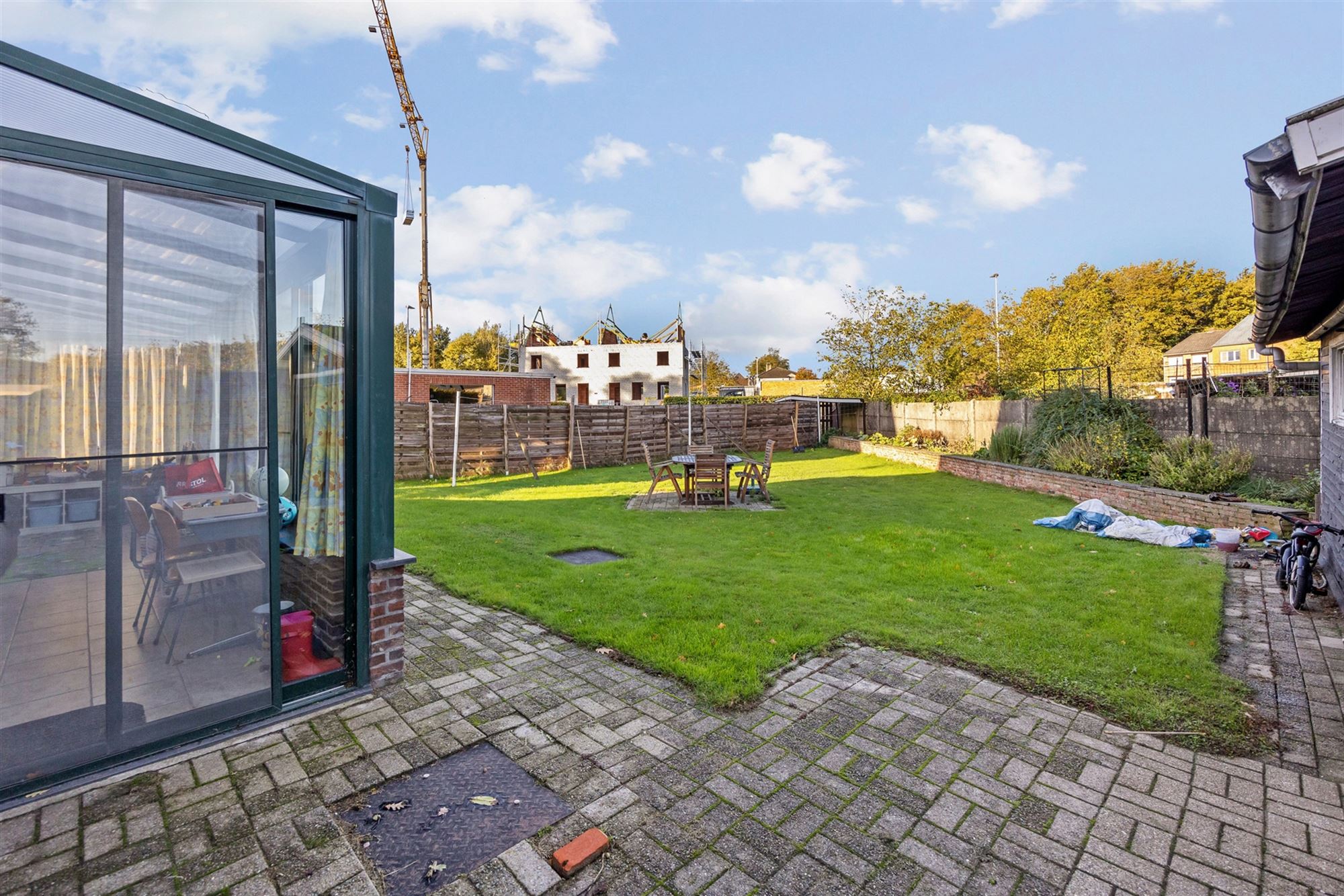 CHARMANTE,DEELS GERENOVEERDE WONING , GEEN RENOVATIEPLICHT !  foto 26