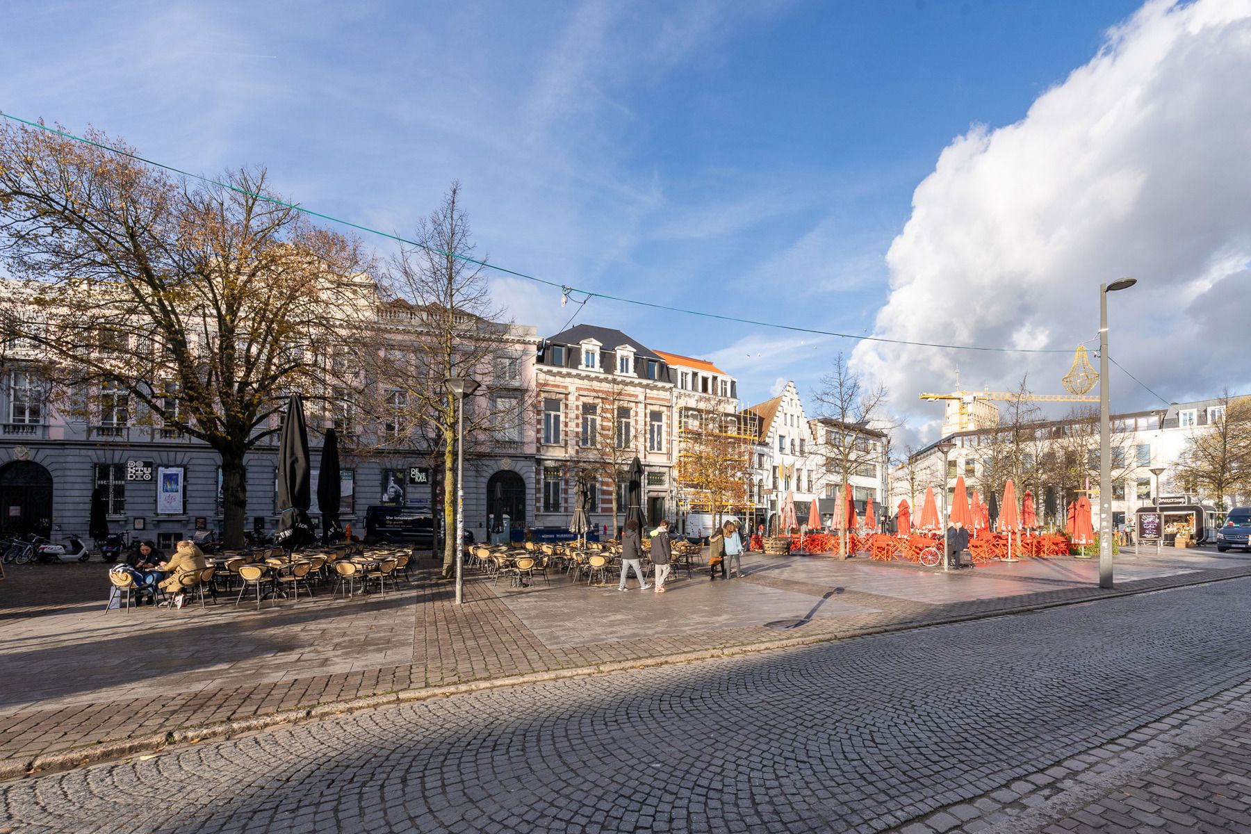 Uitzonderlijk gelegen commercieel pand aan het Mechelseplein foto 11