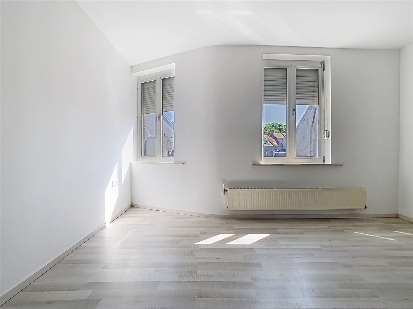 Geronoveerde woning, 3 slpks (+2) , terras, tuin, 4a 85ca foto 21
