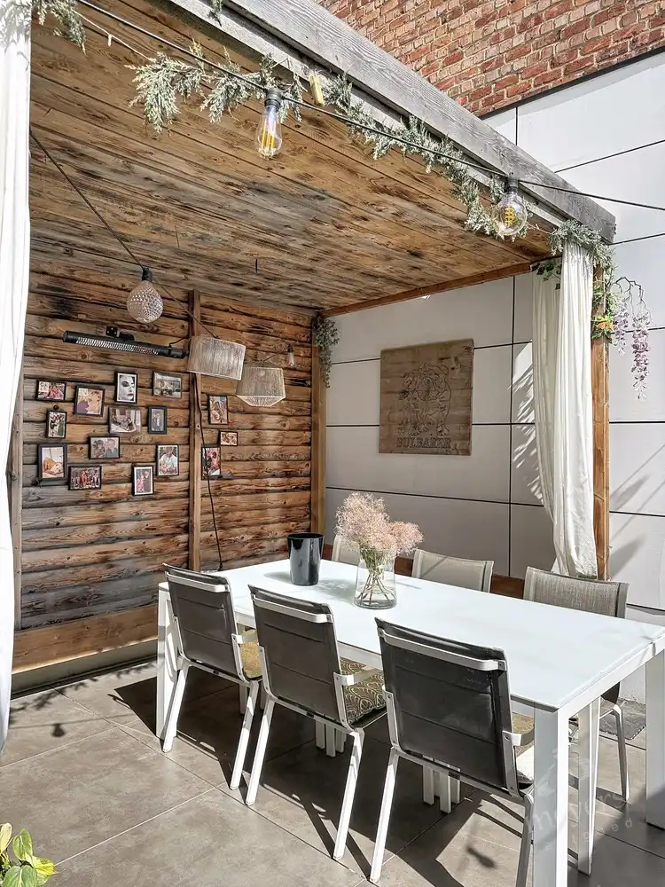 Ruim triplex-appartement met terras en balkon in hartje Hasselt foto 6