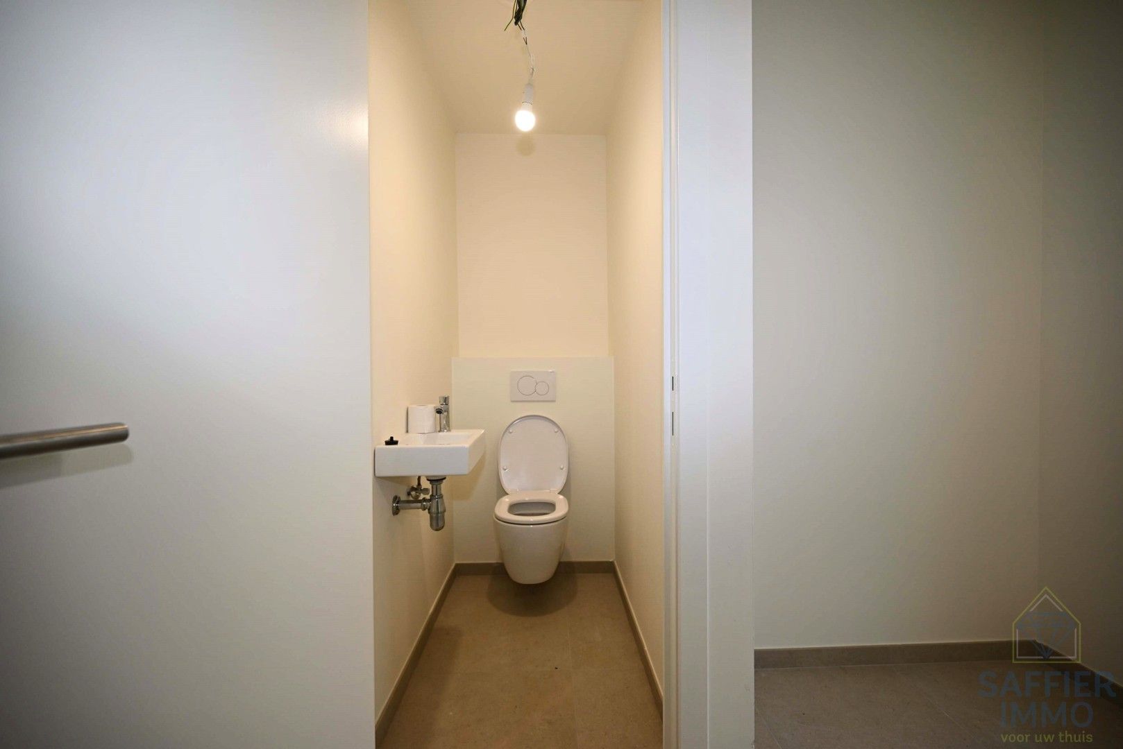 Nieuwbouwwoning te huur in het centrum van Wevelgem foto 5