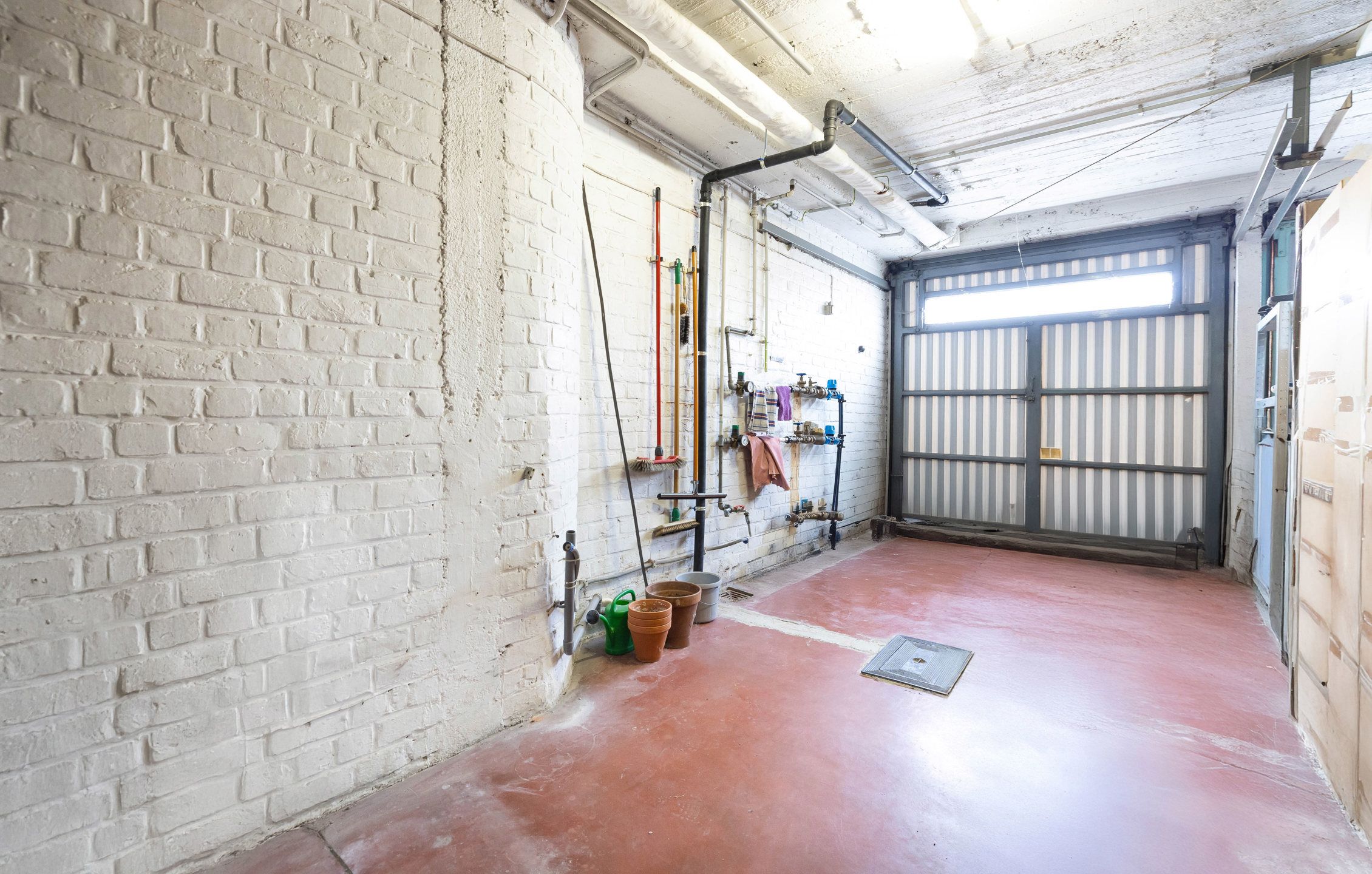 Appartement met 2 slaapkamers + zolder + garage + buitenparking inbegrepen foto 19