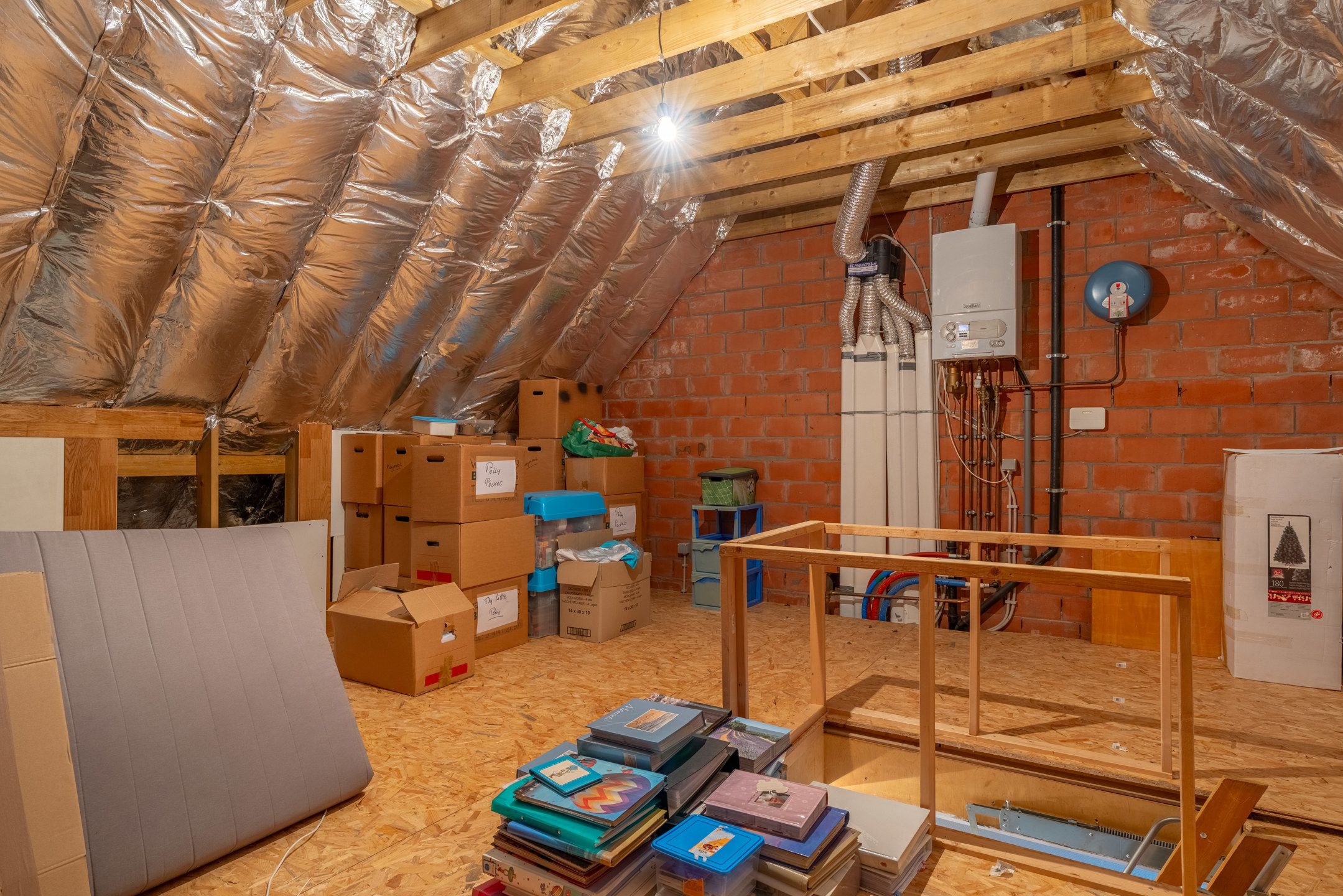 Instapklare woning met 3 grote slpks en garage foto 28