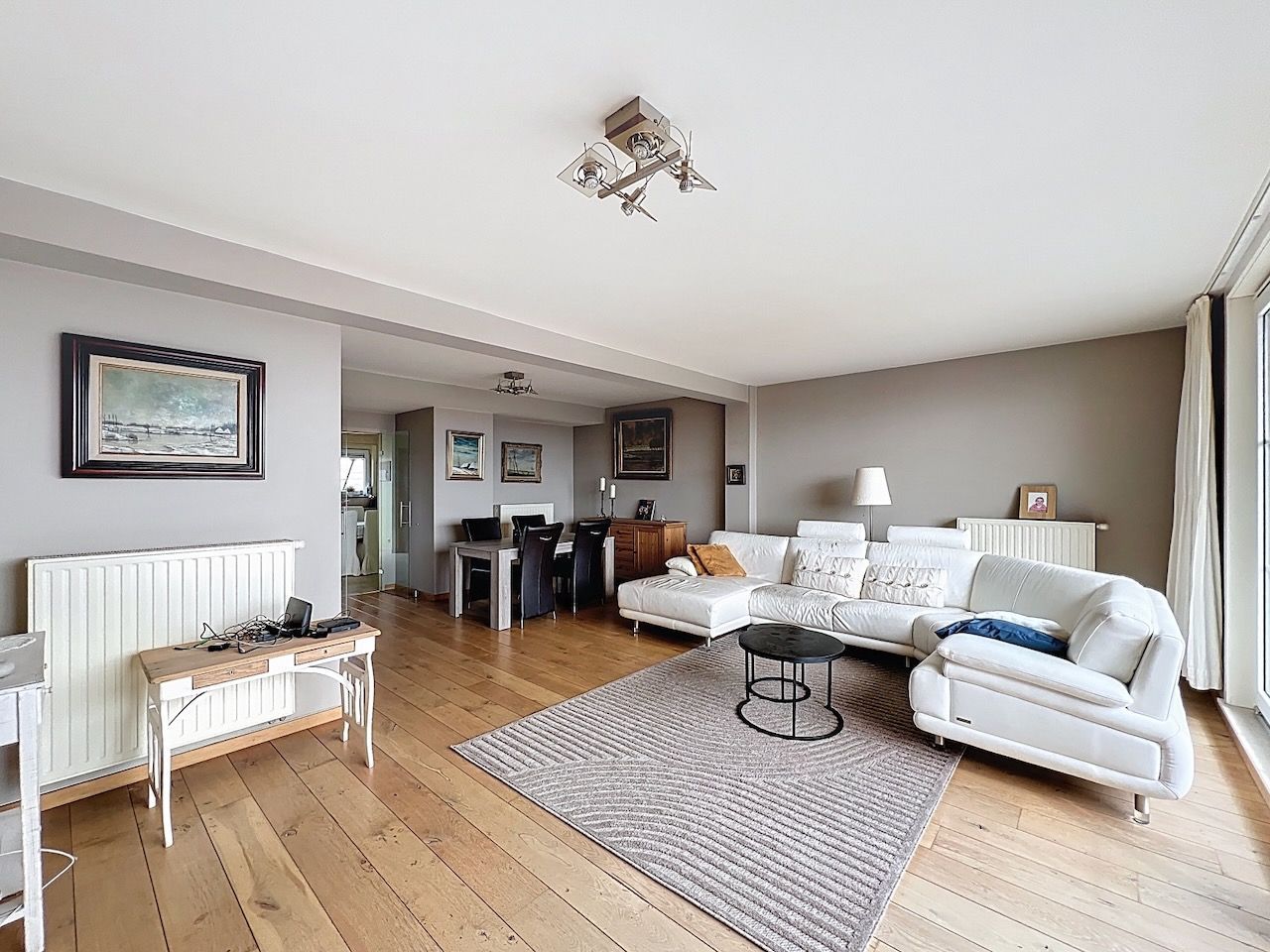 Zuidgericht duplex-dakappartement met veel ruimte op toplocatie in Heist foto 7