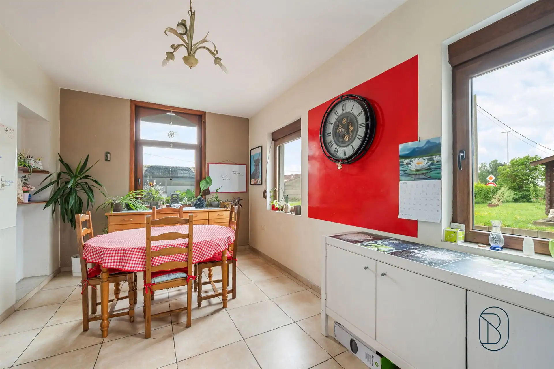Ruime halfopen bebouwing op een perceel van 523 m² foto 11