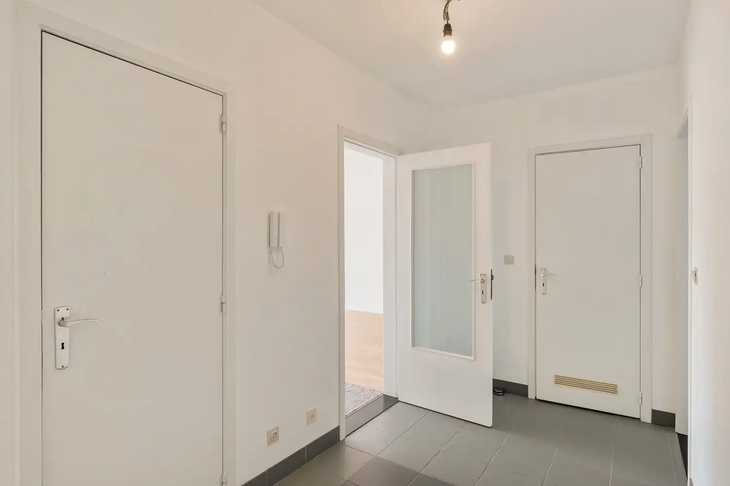 RUIM GERENOVEERD APPARTEMENT I 105 M2 I EPC B foto 8