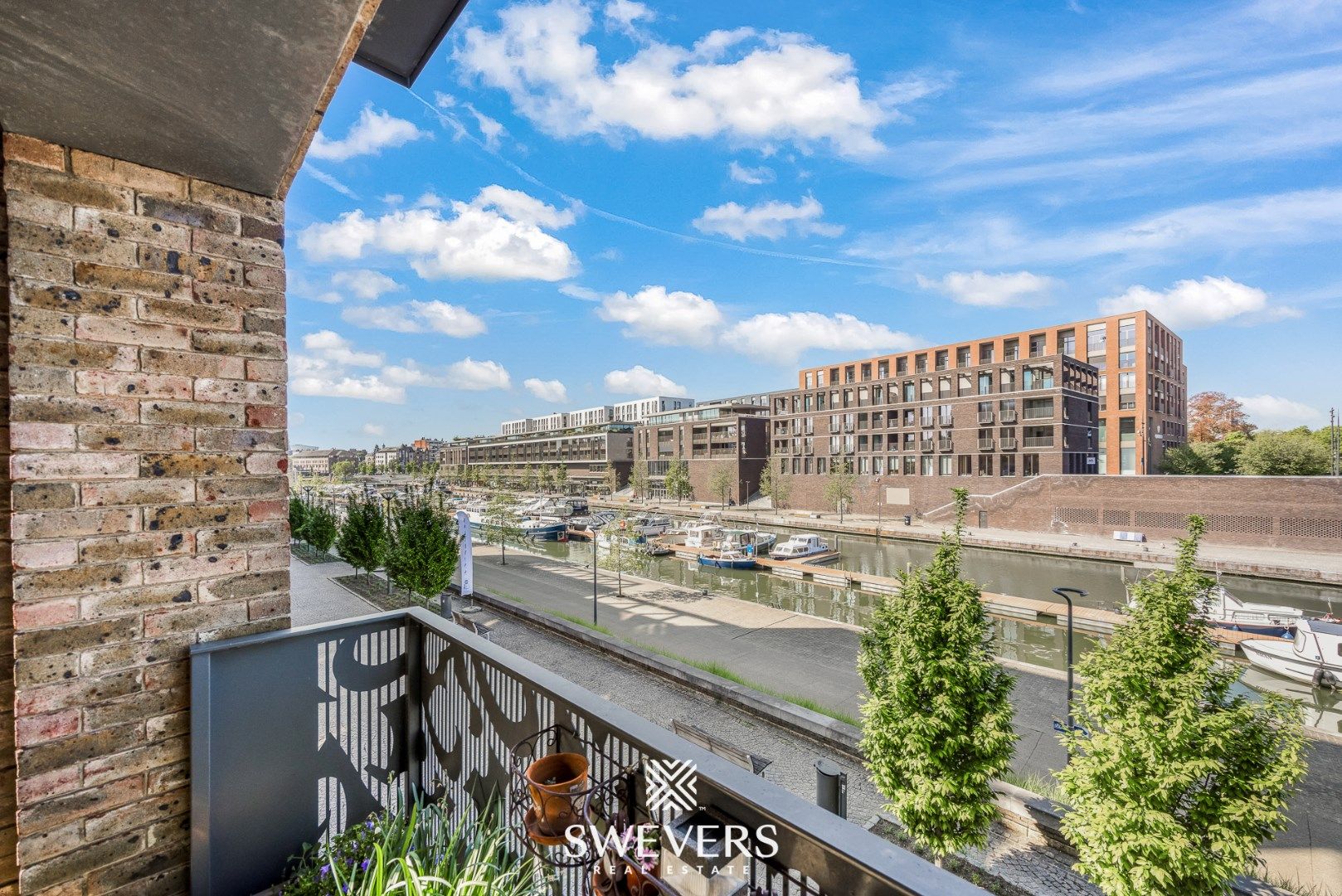 Ruim en modern appartement met zicht op de haven in bruisend Quartier Blue foto 22