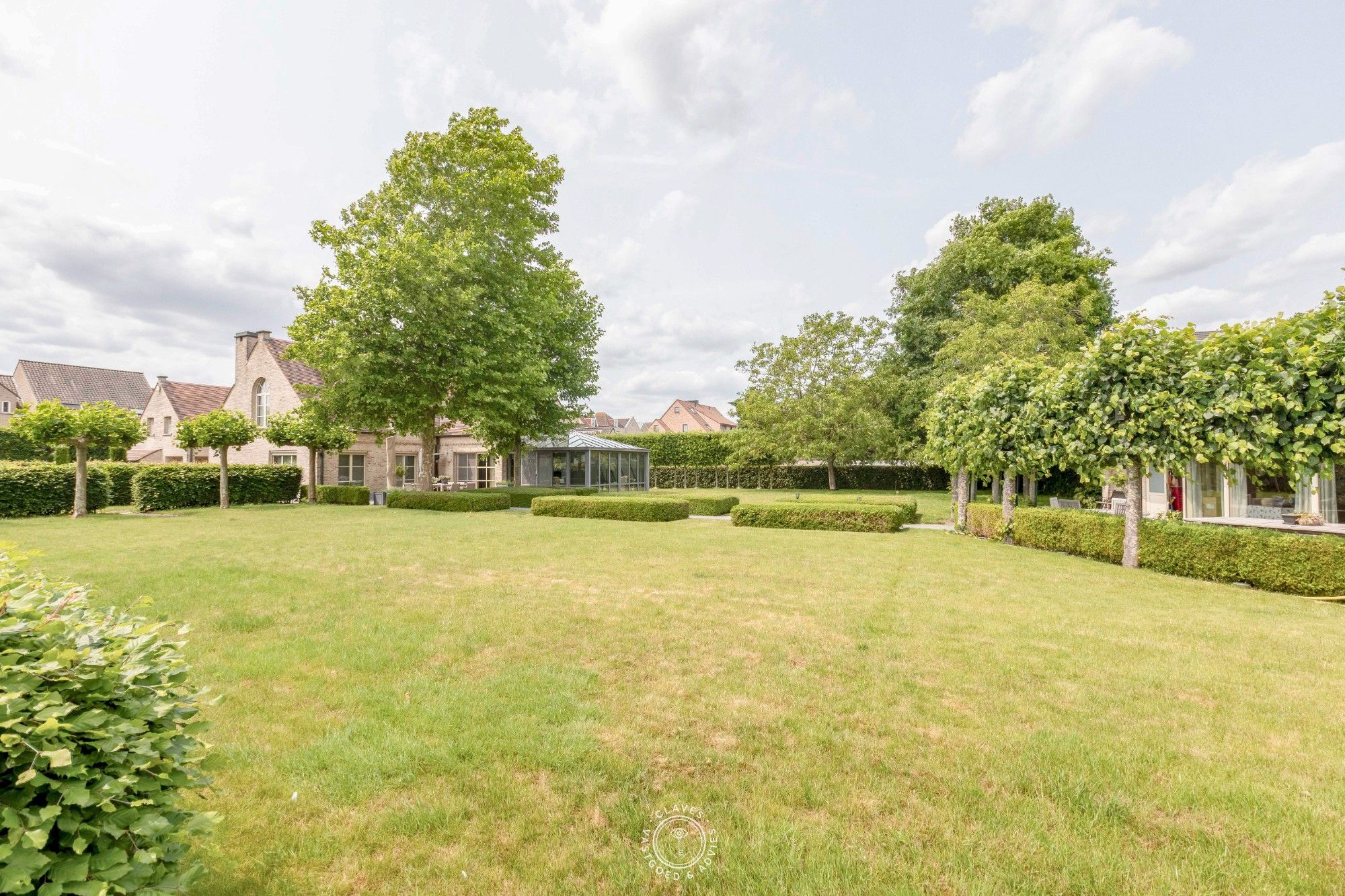 Exclusieve ruime villa op wandelafstand van het centrum van Sint-Pauwels foto 2