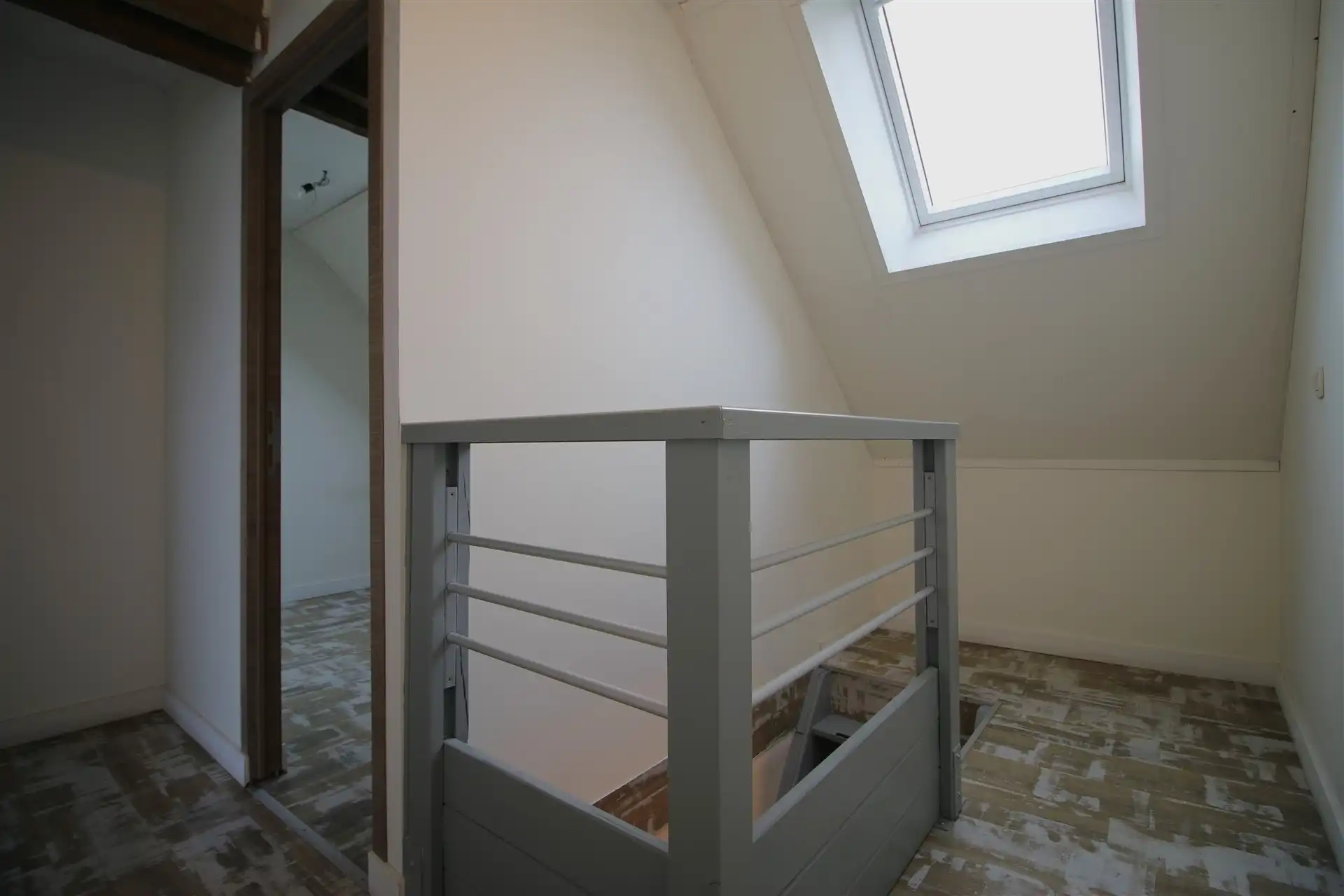 Vernieuwde rijwoning met tuin i.h. centrum foto 19