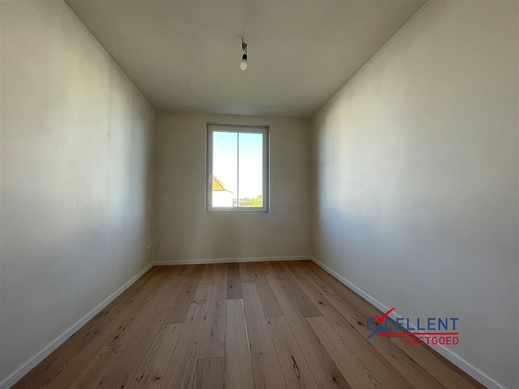 Recent afgewerkte nieuwbouwwoning te huur in Deinze! foto 6