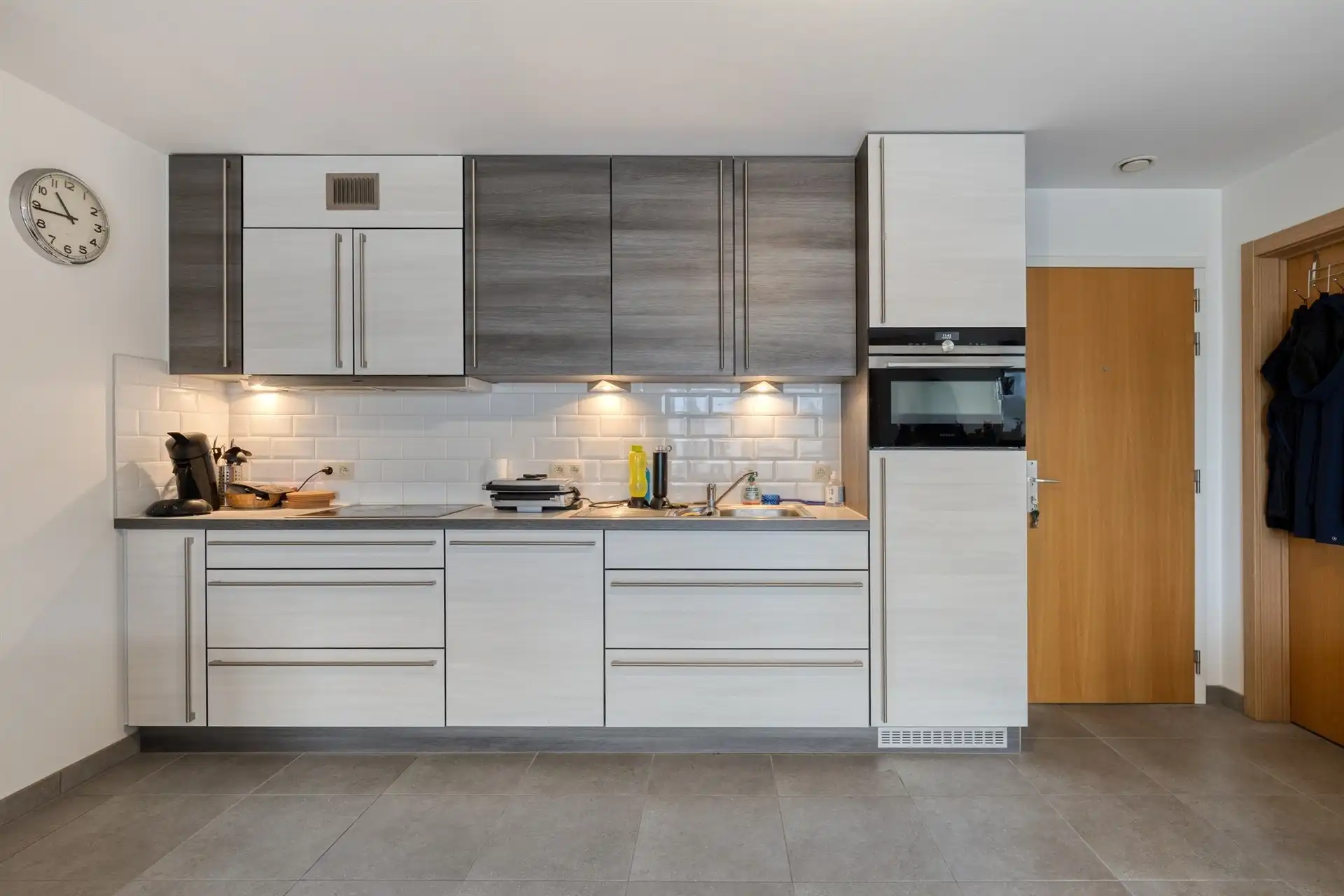 Appartement met ruim Zuidwest georiënteerd terras foto 7