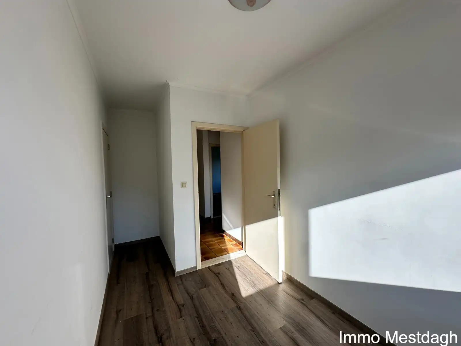 Karaktervolle, instapklare vrijstaande woning in het groene Miskom foto 13