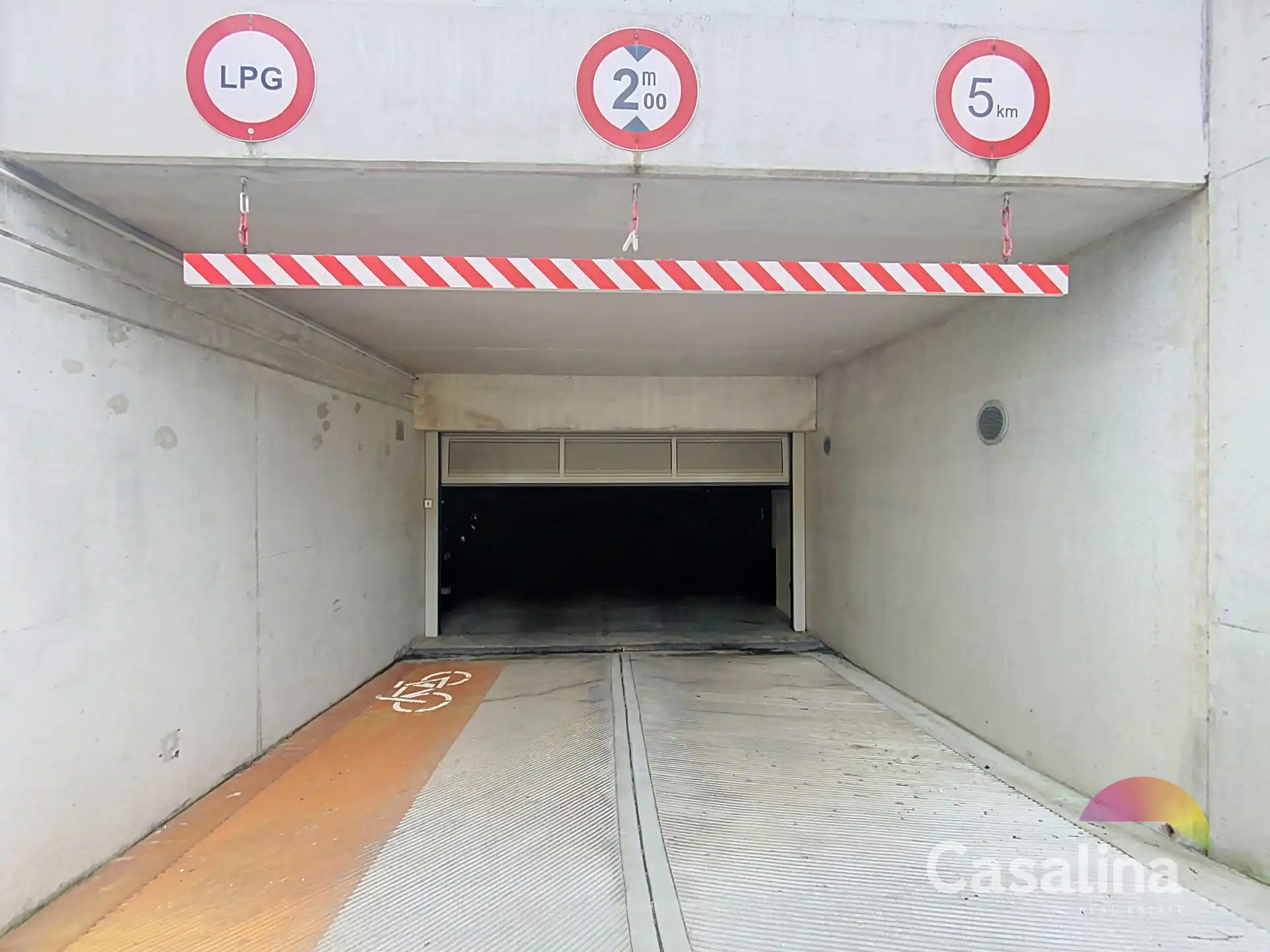 Parkeerplaats te huur Rue des Deux Maisons 31 - 1140 Evere