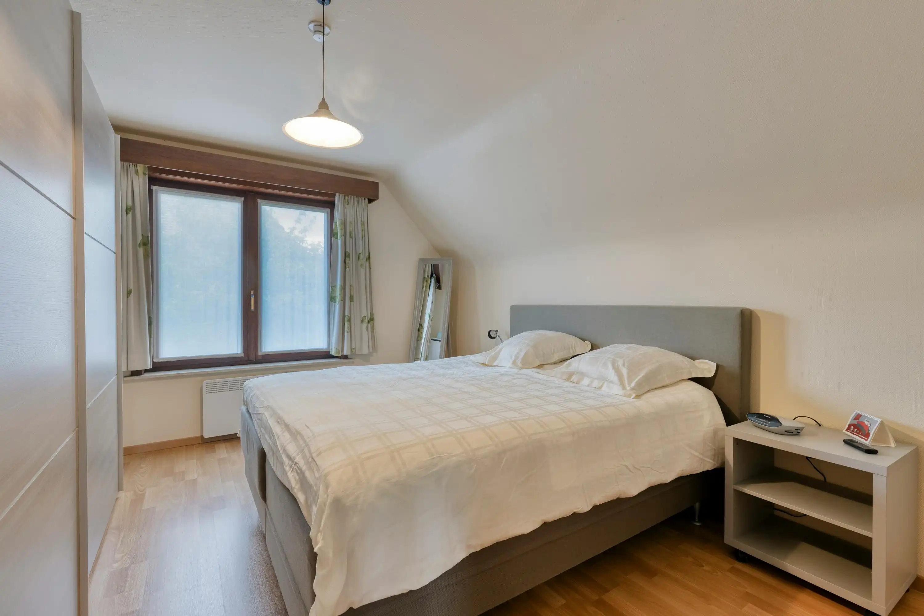 Woning met 4 slaapkamers en mooie vergezichten! foto 10