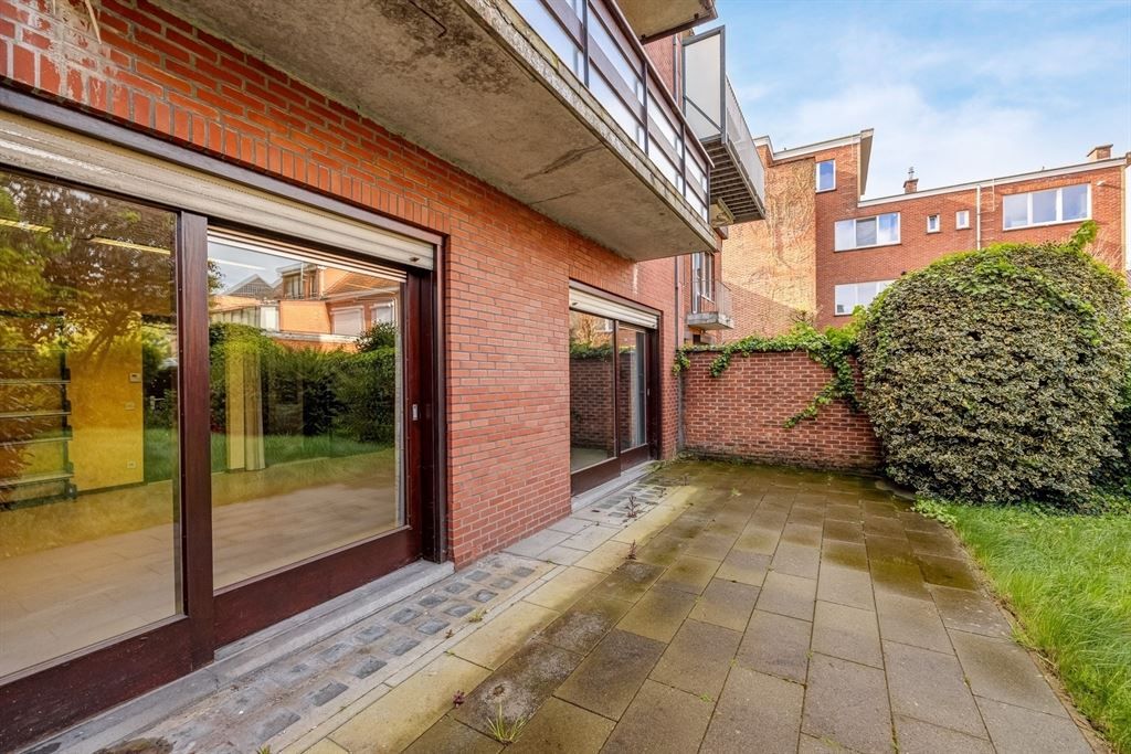 Gelijkvloers appartement met zonnige tuin foto 5