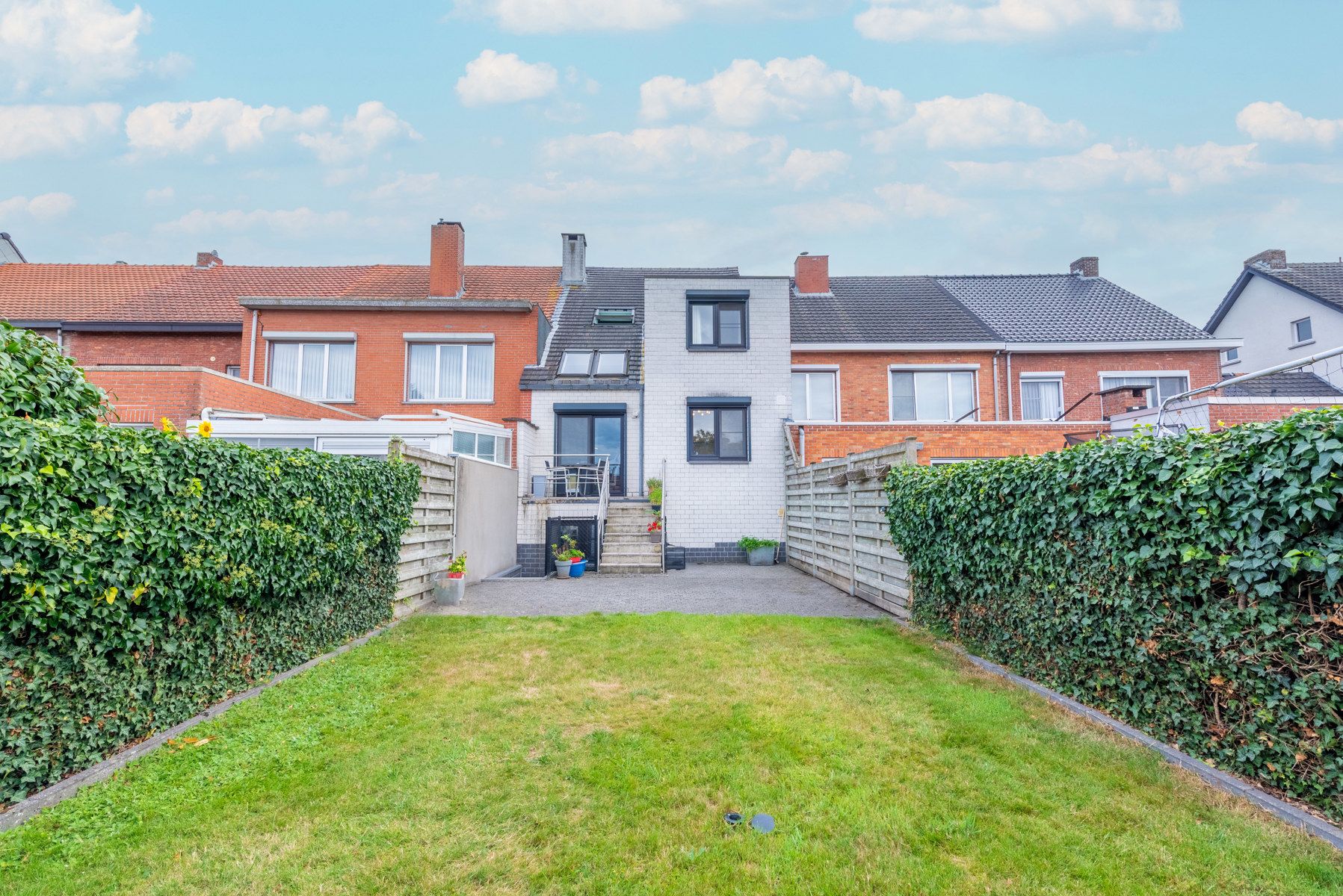 Prachtige, rustig gelegen woning met 3 slpk, garage én tuin foto 12