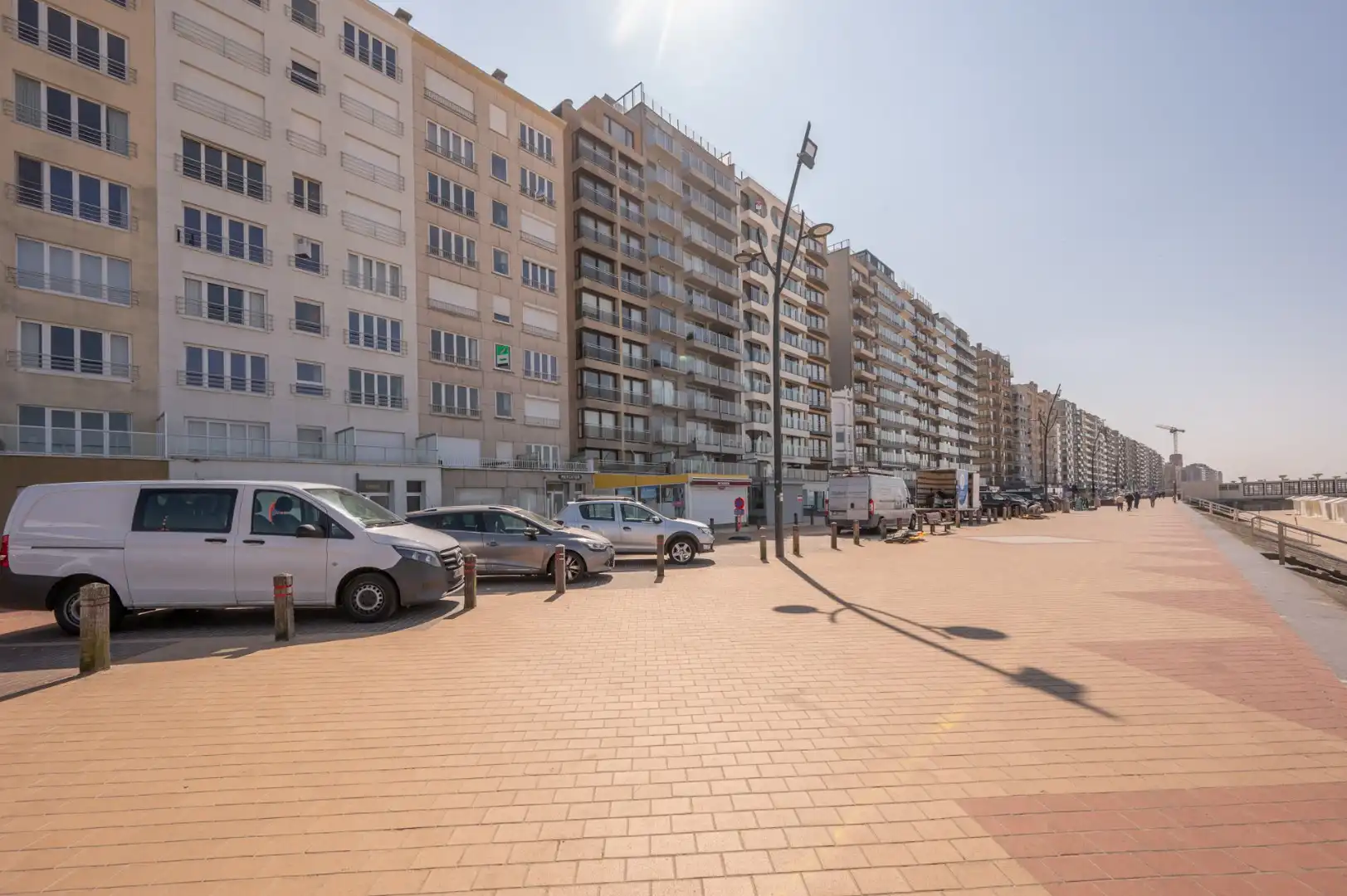 Volledig gerenoveerd appartement met FRONTAAL ZEEZICHT foto 28