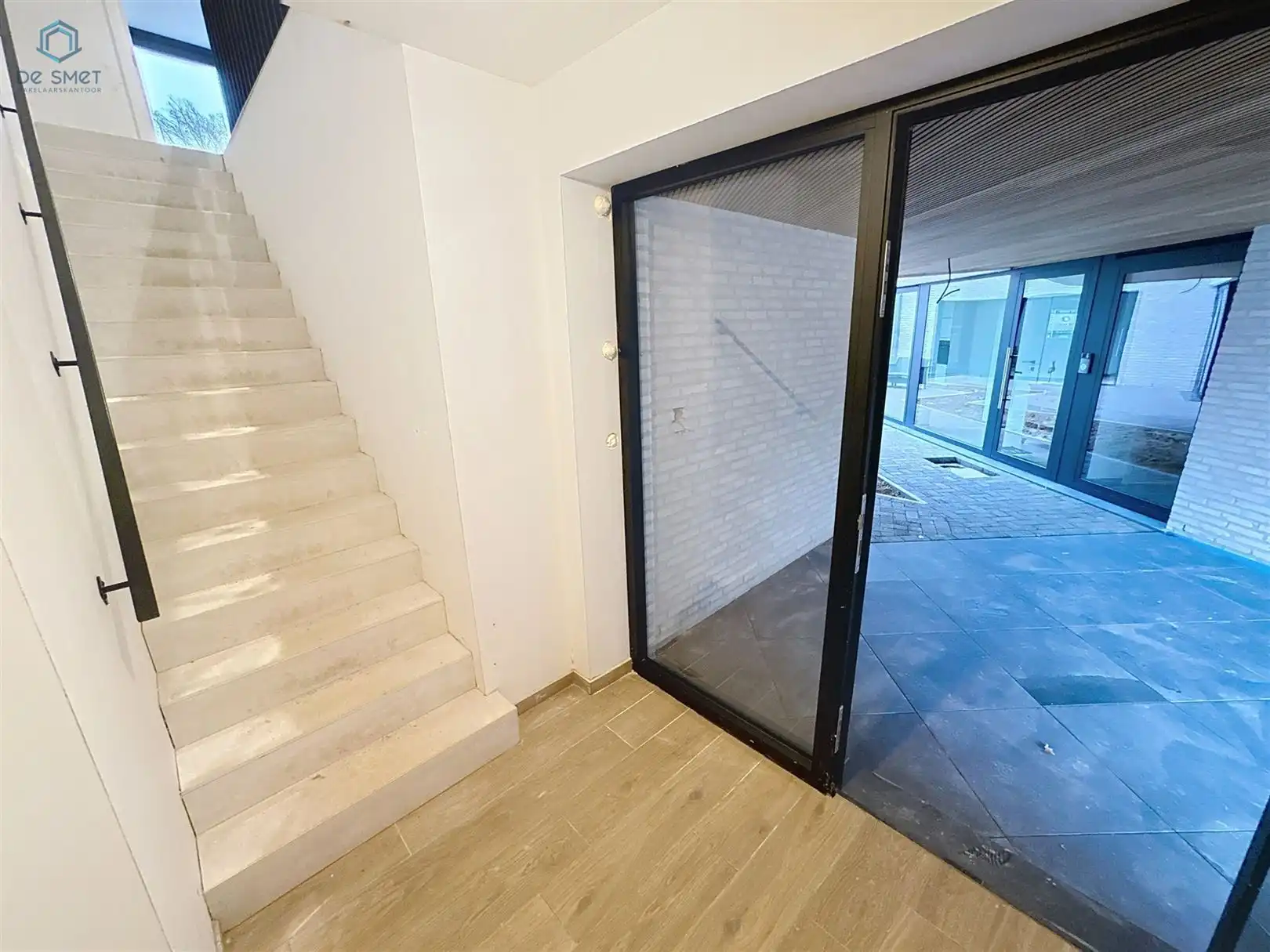Stijlvol nieuwbouwappartement op de 1ste verdieping met 2 terrassen & 2 slaapkamers centrum Zandbergen foto 5