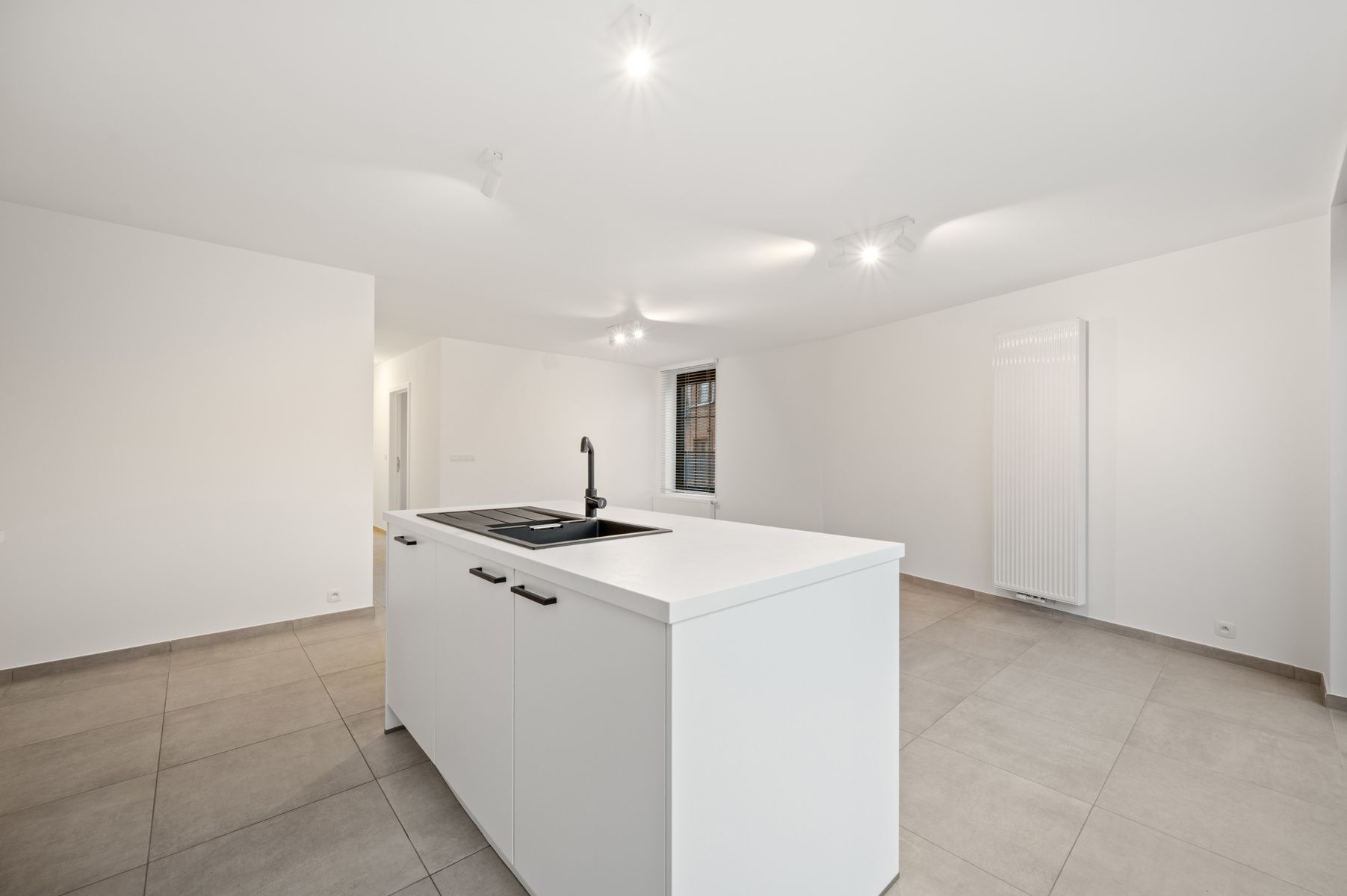 Zonnig nieuwbouw tuinappartement te ITEGEM foto 9