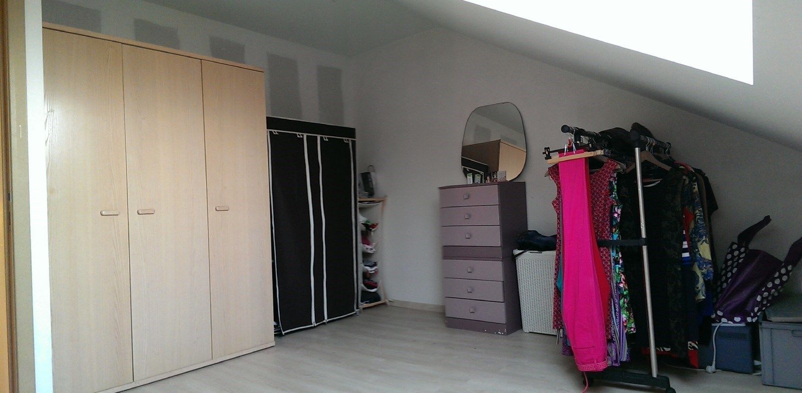 RECENT Duplex-appartement met 2 slaapkamers en terras te Hoeselt foto 11