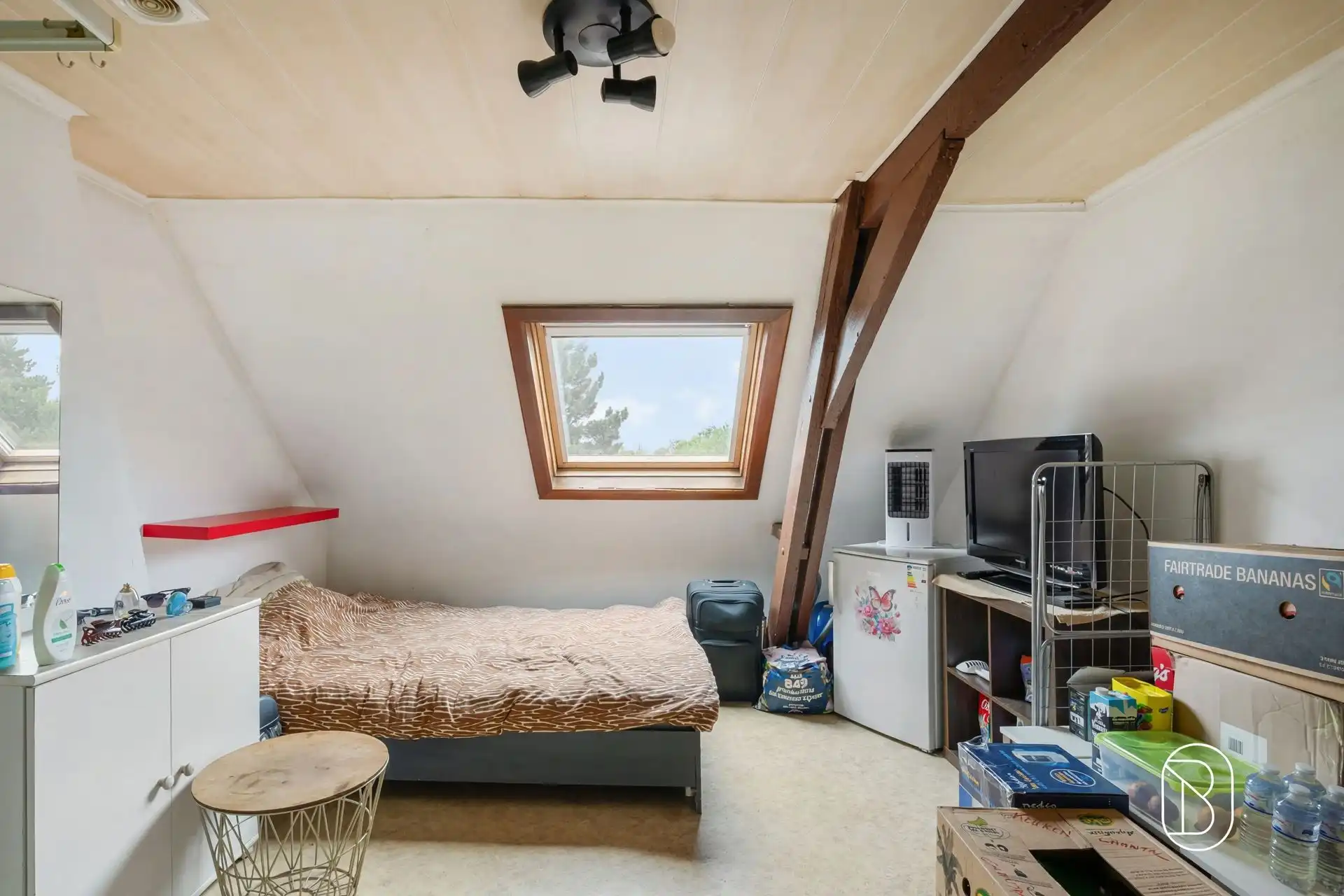 Leuk appartementje met extra potentieel! foto 7