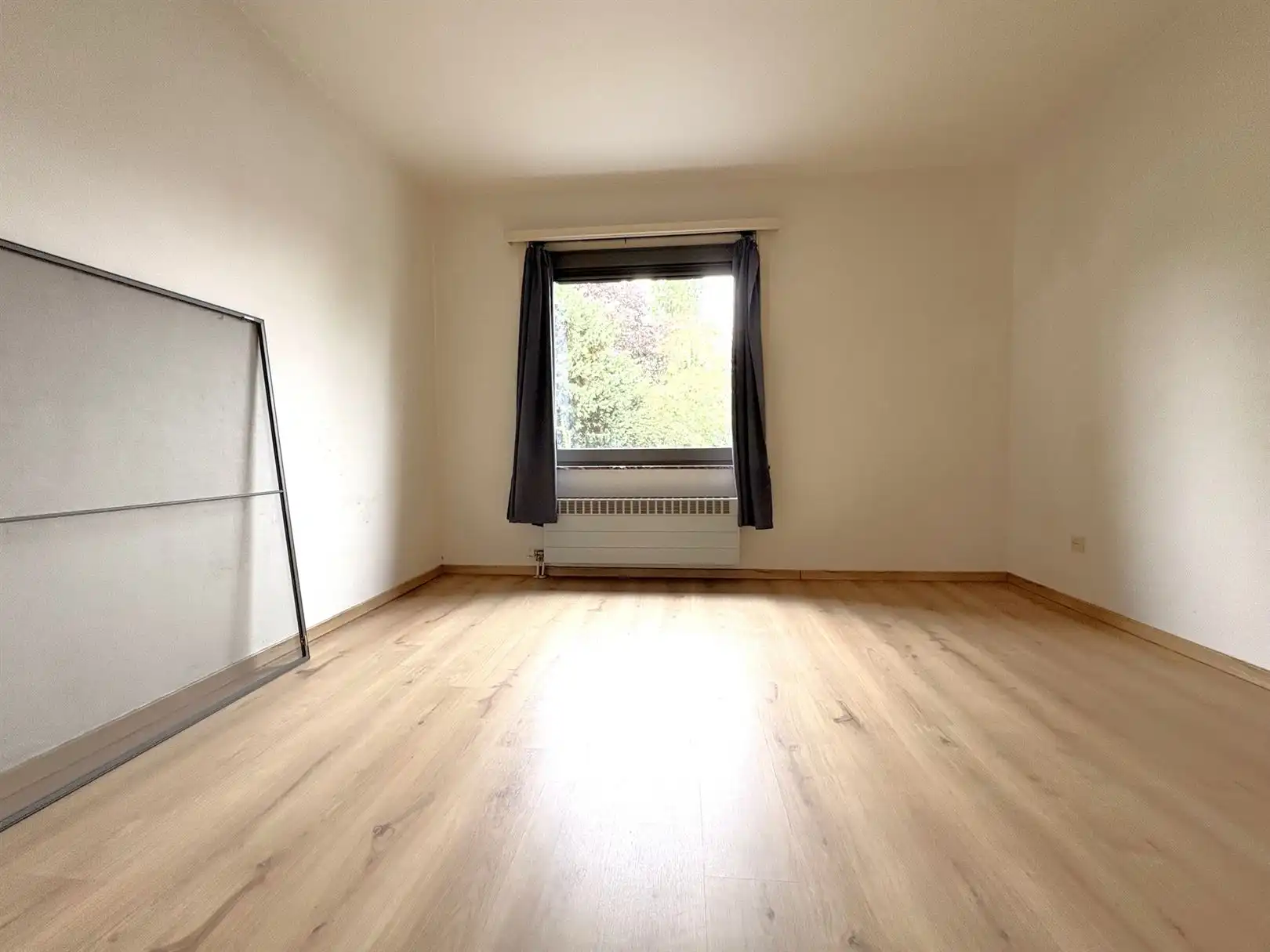 Aangenaam 1-slaapkamerappartement met terras in het centrum van Baasrode foto 9