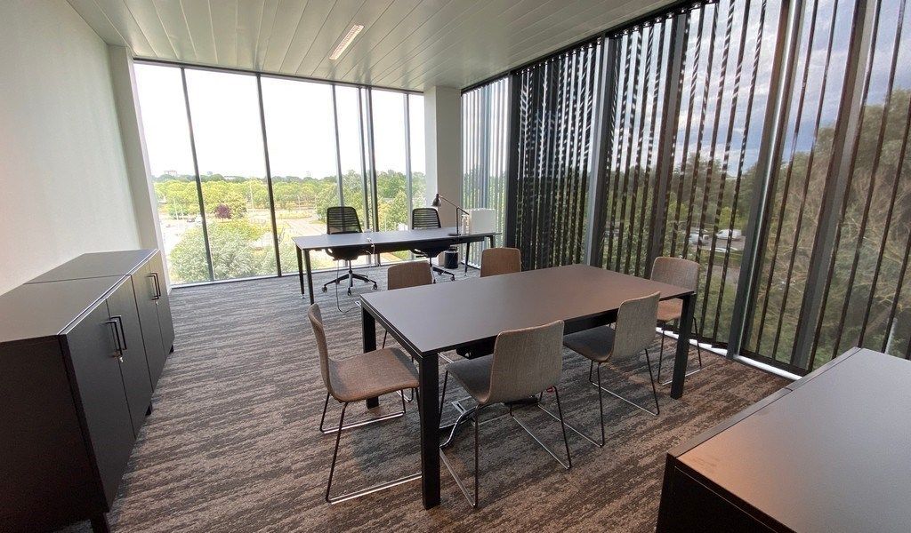 Full service kantoren in d'Office Gent aan The Loop foto 10