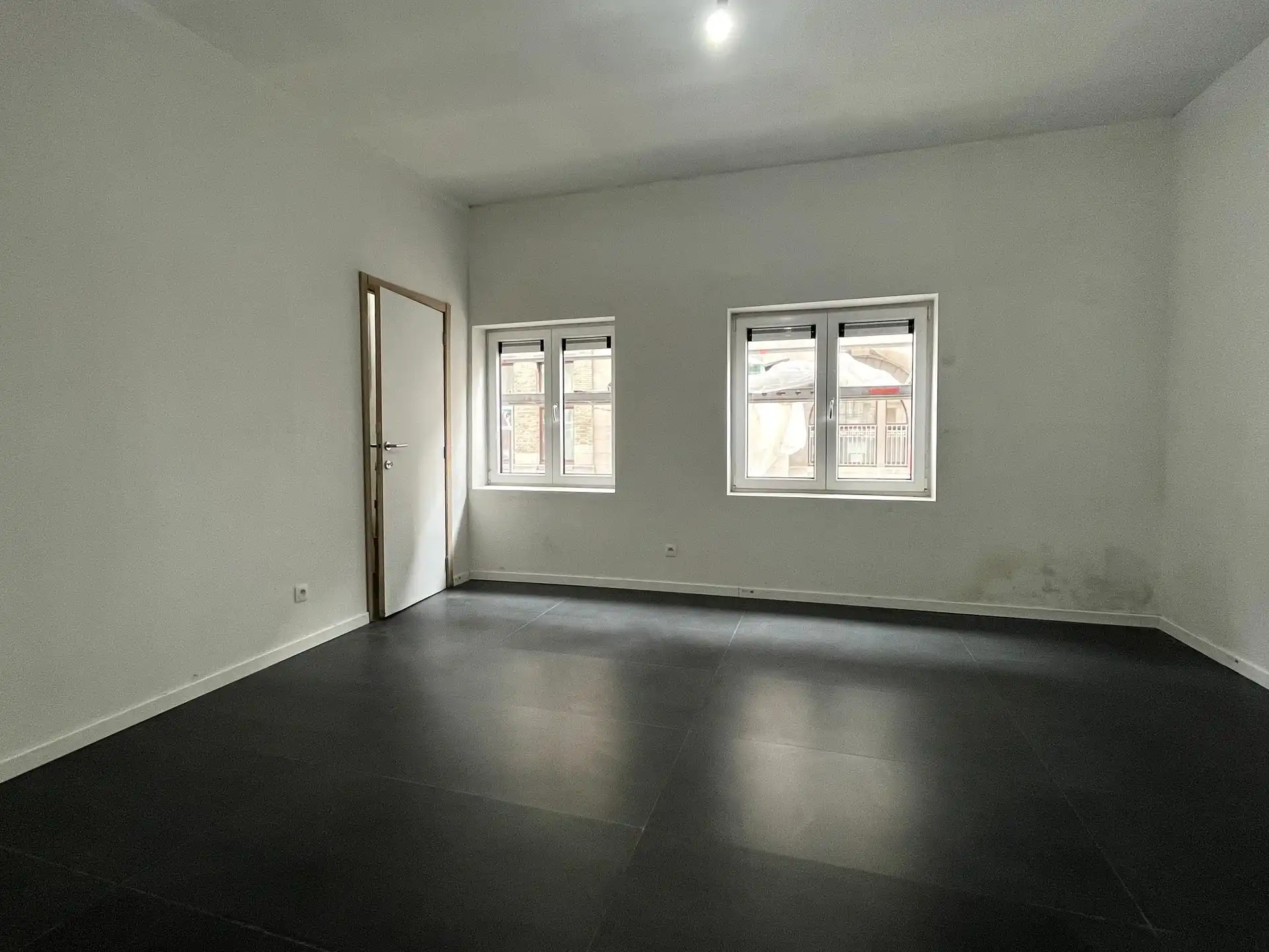 Appartement met ruime slaapkamer! foto 6