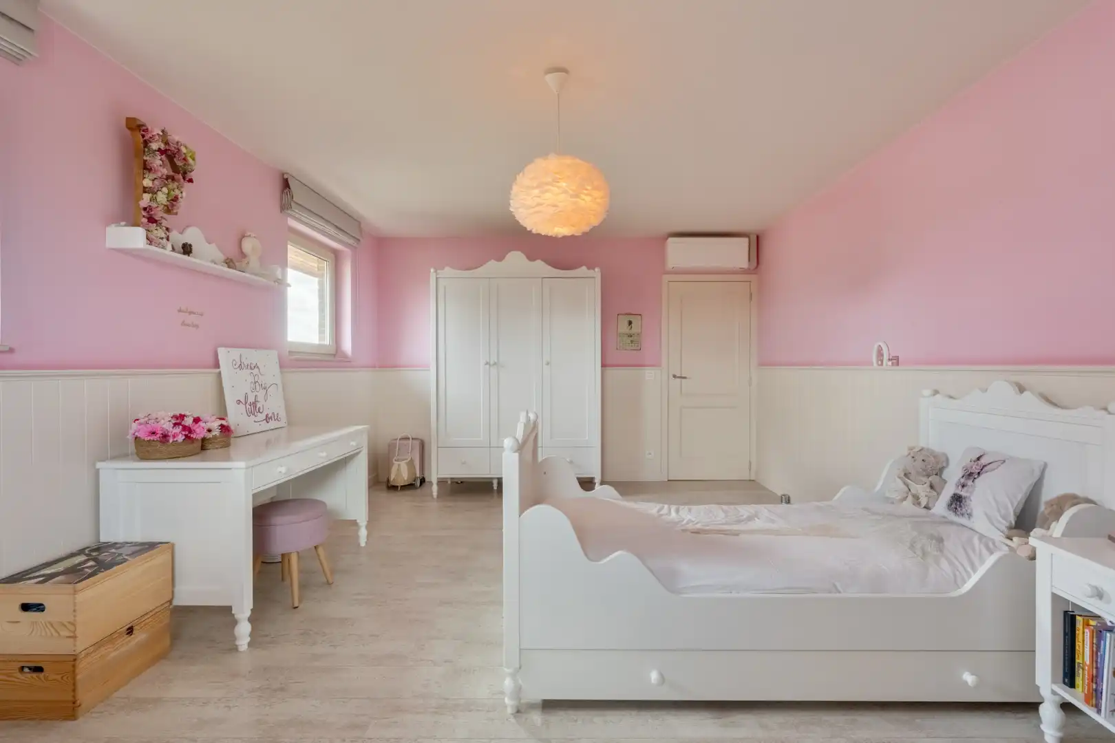 Stijlvolle villa in tijdloze pastorijstijl met zwembad en exclusieve tuinbeleving. foto 29